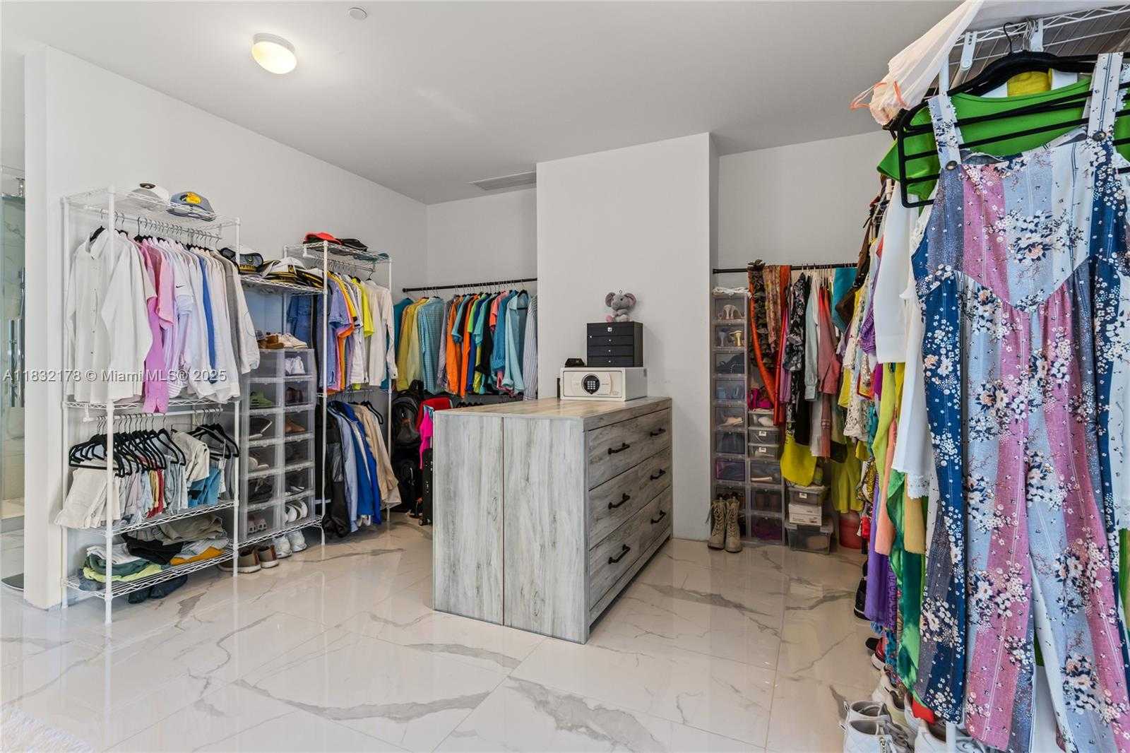 Small Image of 5500 ISLAND ESTATES DR #1506, Aventura Number 25
