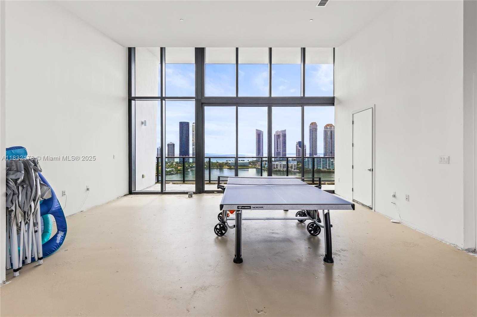 Small Image of 5500 ISLAND ESTATES DR #1506, Aventura Number 42