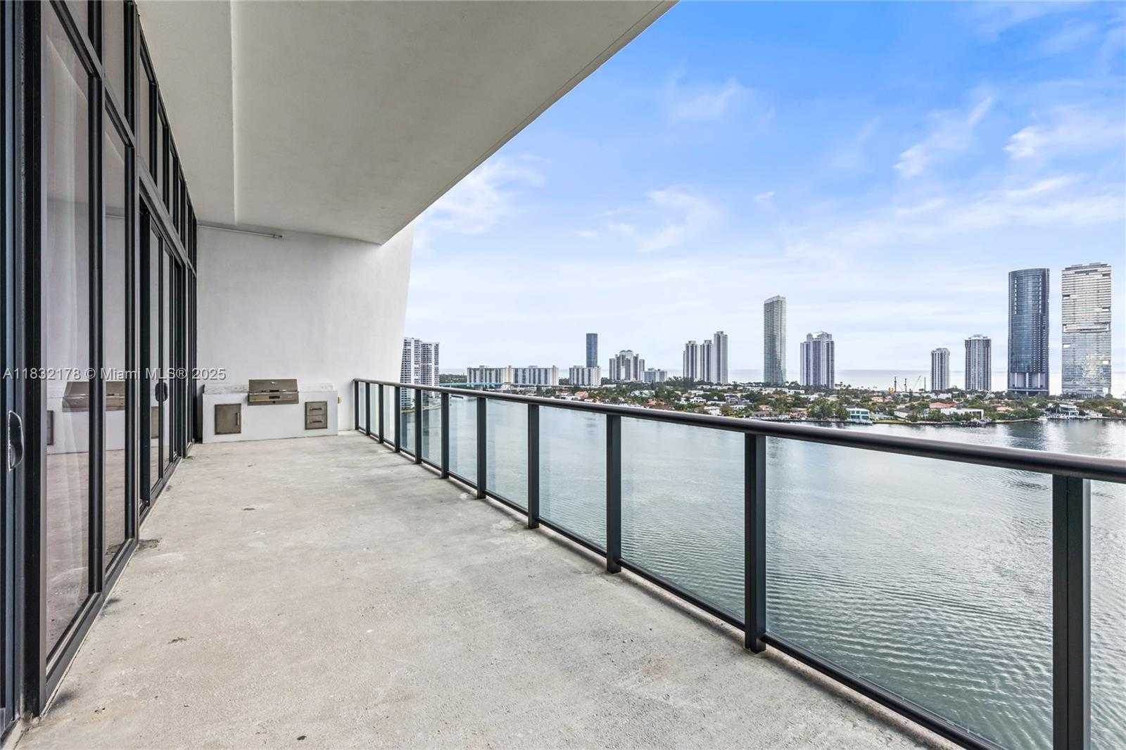 Small Image of 5500 ISLAND ESTATES DR #1506, Aventura Number 61