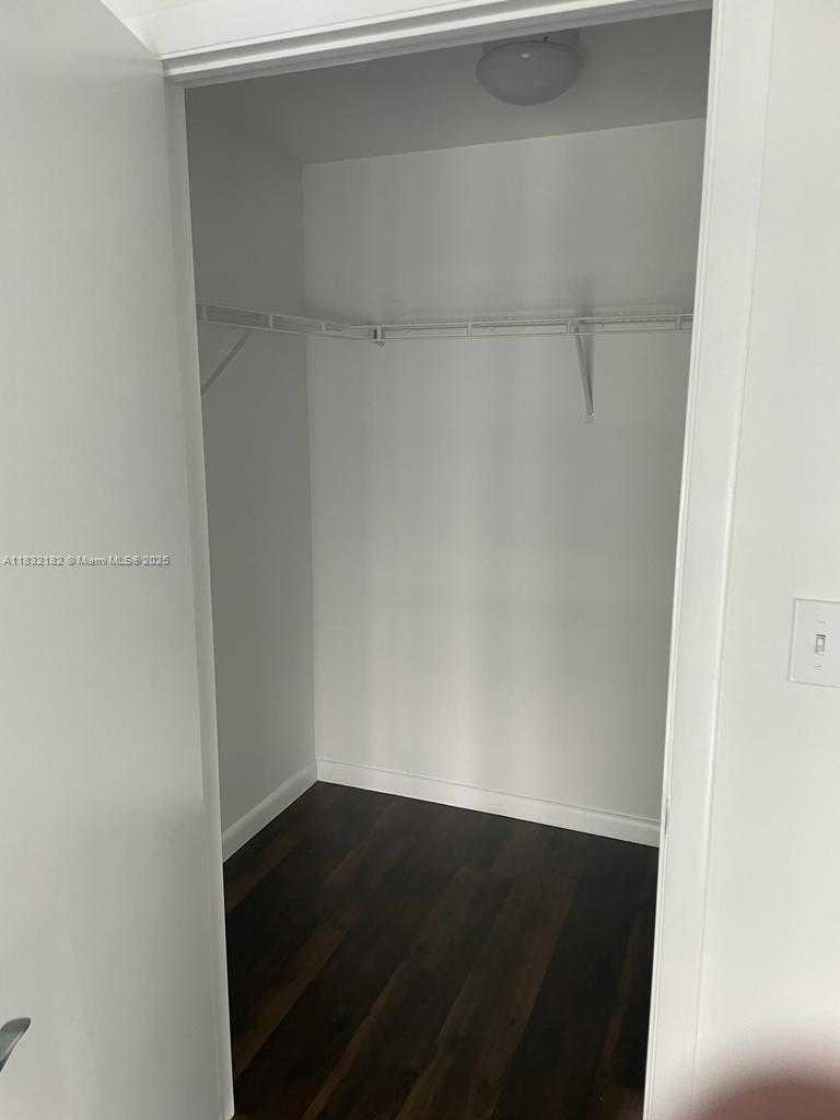 Small Image of 253 NORTH EAST 2ND ST #2806, Miami Number 5