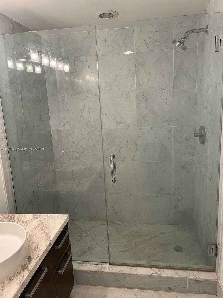 Small Image of 253 NORTH EAST 2ND ST #2806, Miami Number 8