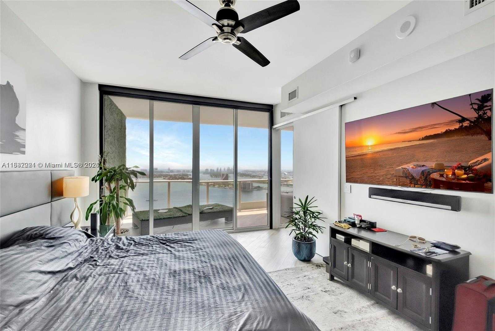 Small Image of 2020 NORTH BAYSHORE DR #3408, Miami Number 12