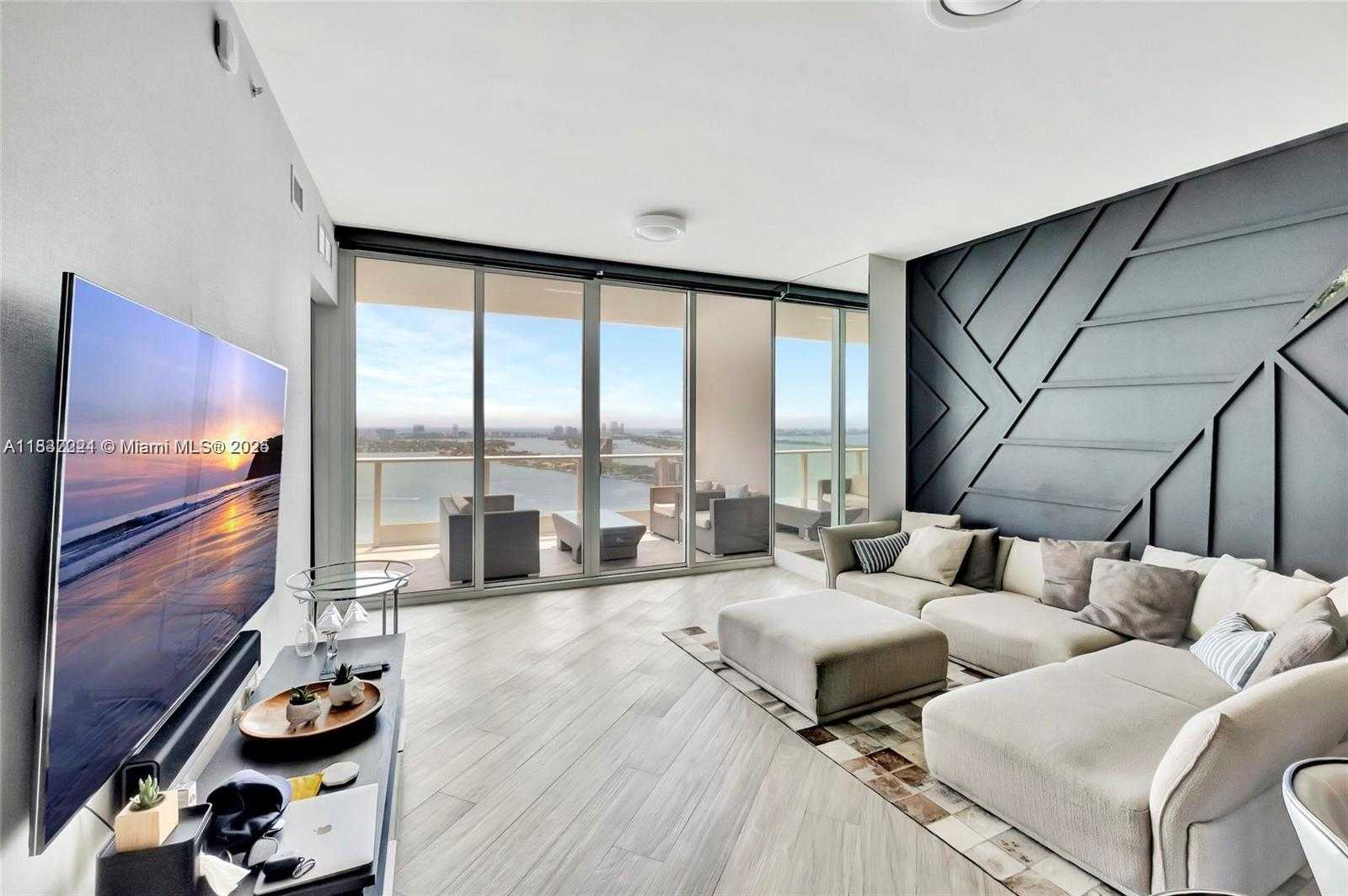 Small Image of 2020 NORTH BAYSHORE DR #3408, Miami Number 3