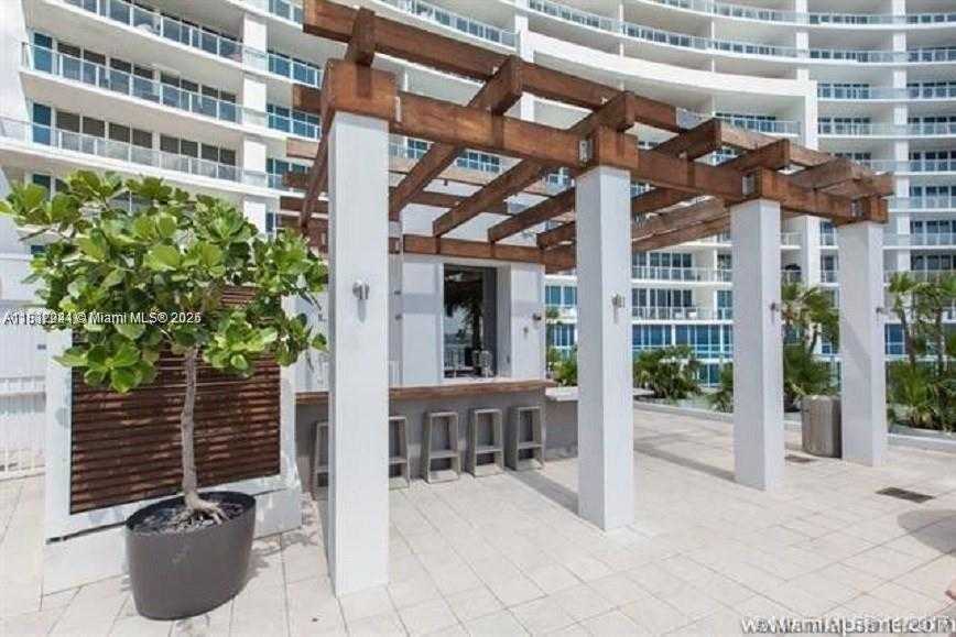 Small Image of 2020 NORTH BAYSHORE DR #3408, Miami Number 49