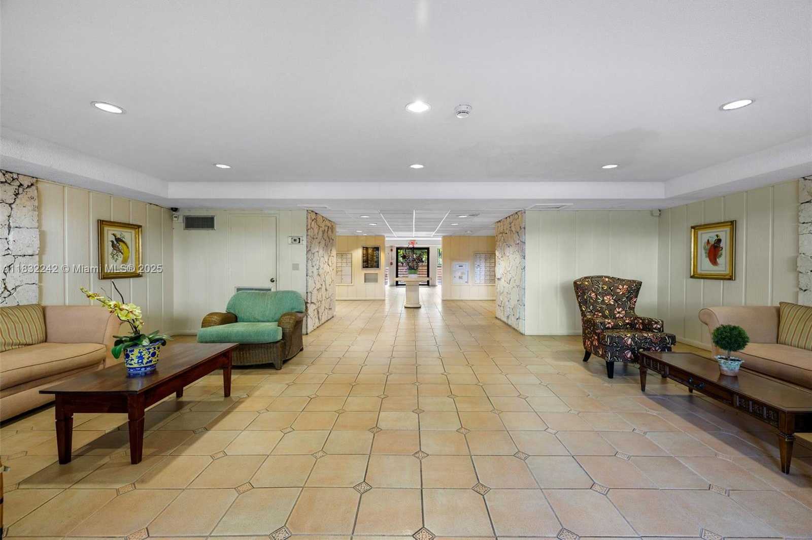 Small Image of 1205 MARIPOSA AVE #308, Coral Gables Number 39