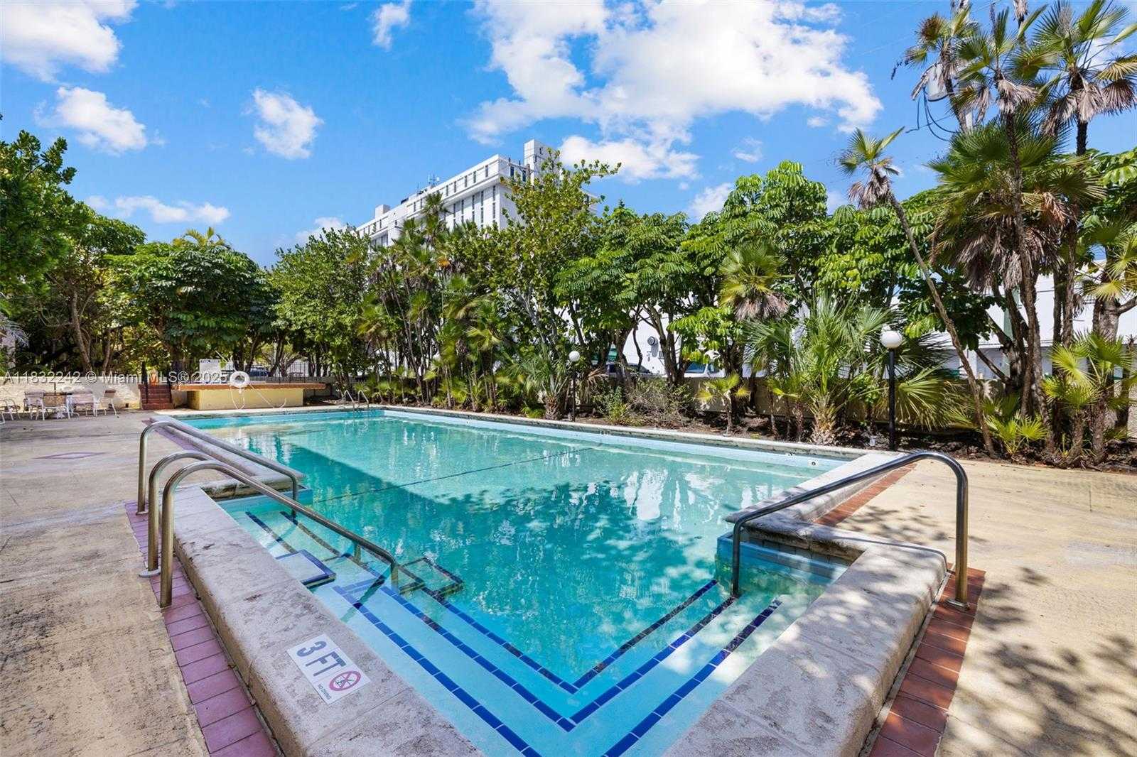 Small Image of 1205 MARIPOSA AVE #308, Coral Gables Number 43