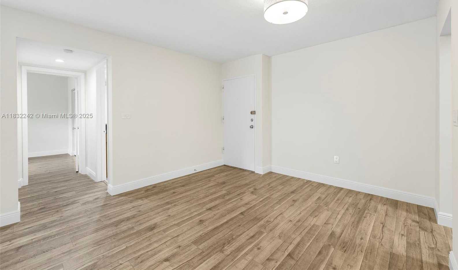 Small Image of 1205 MARIPOSA AVE #308, Coral Gables Number 7