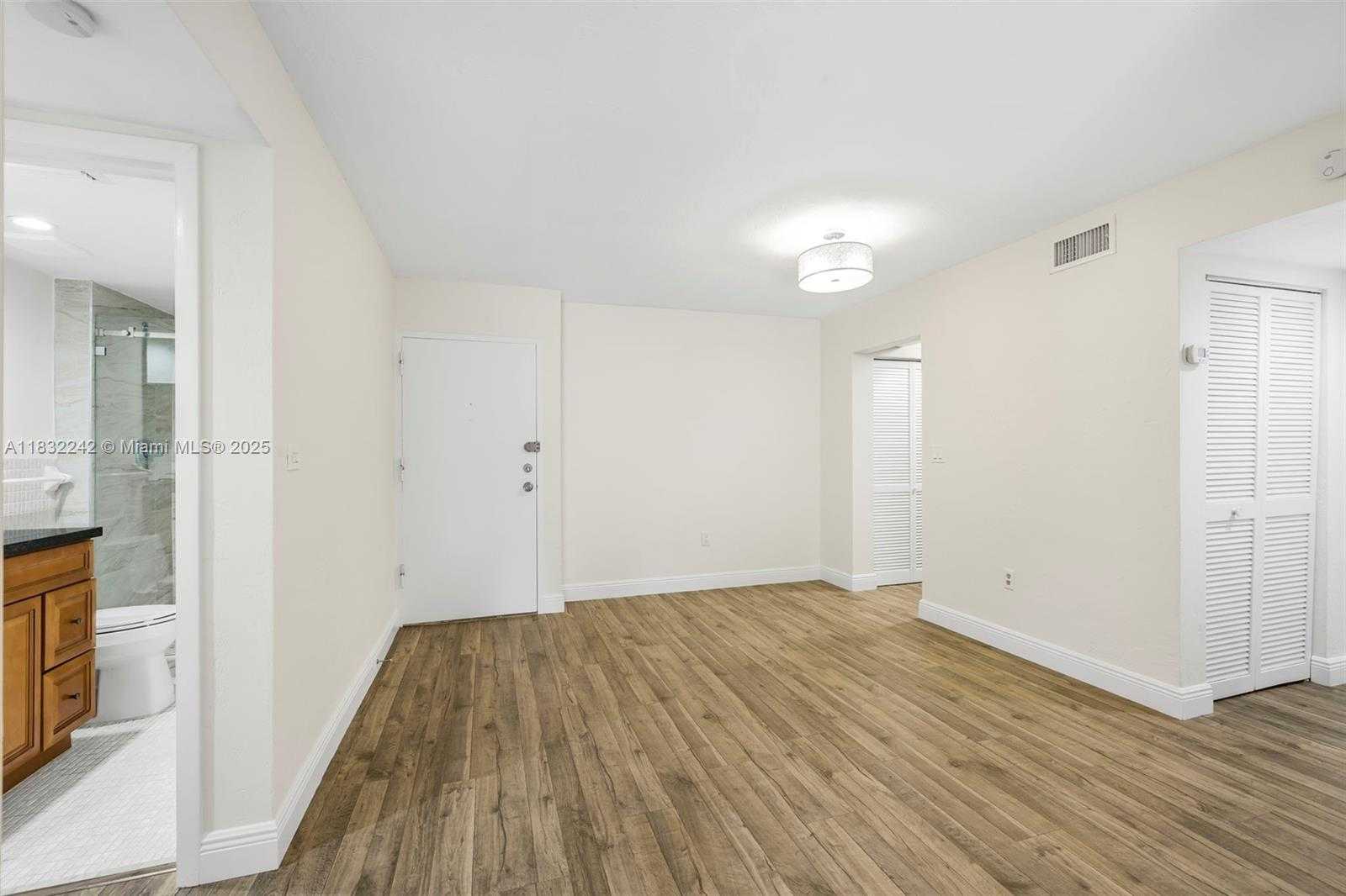 Small Image of 1205 MARIPOSA AVE #308, Coral Gables Number 9