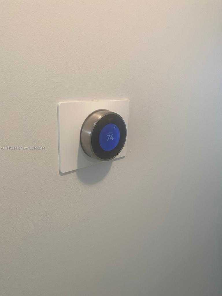 Small Image of 2101 BRICKELL AVE #903, Miami Number 20