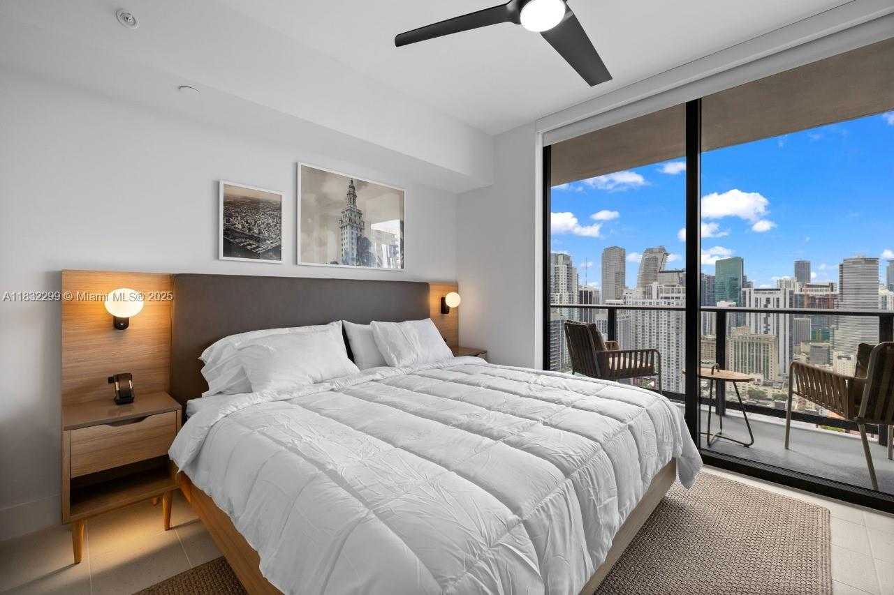 Small Image of 159 NORTH EAST 6TH ST #3512, Miami Number 12