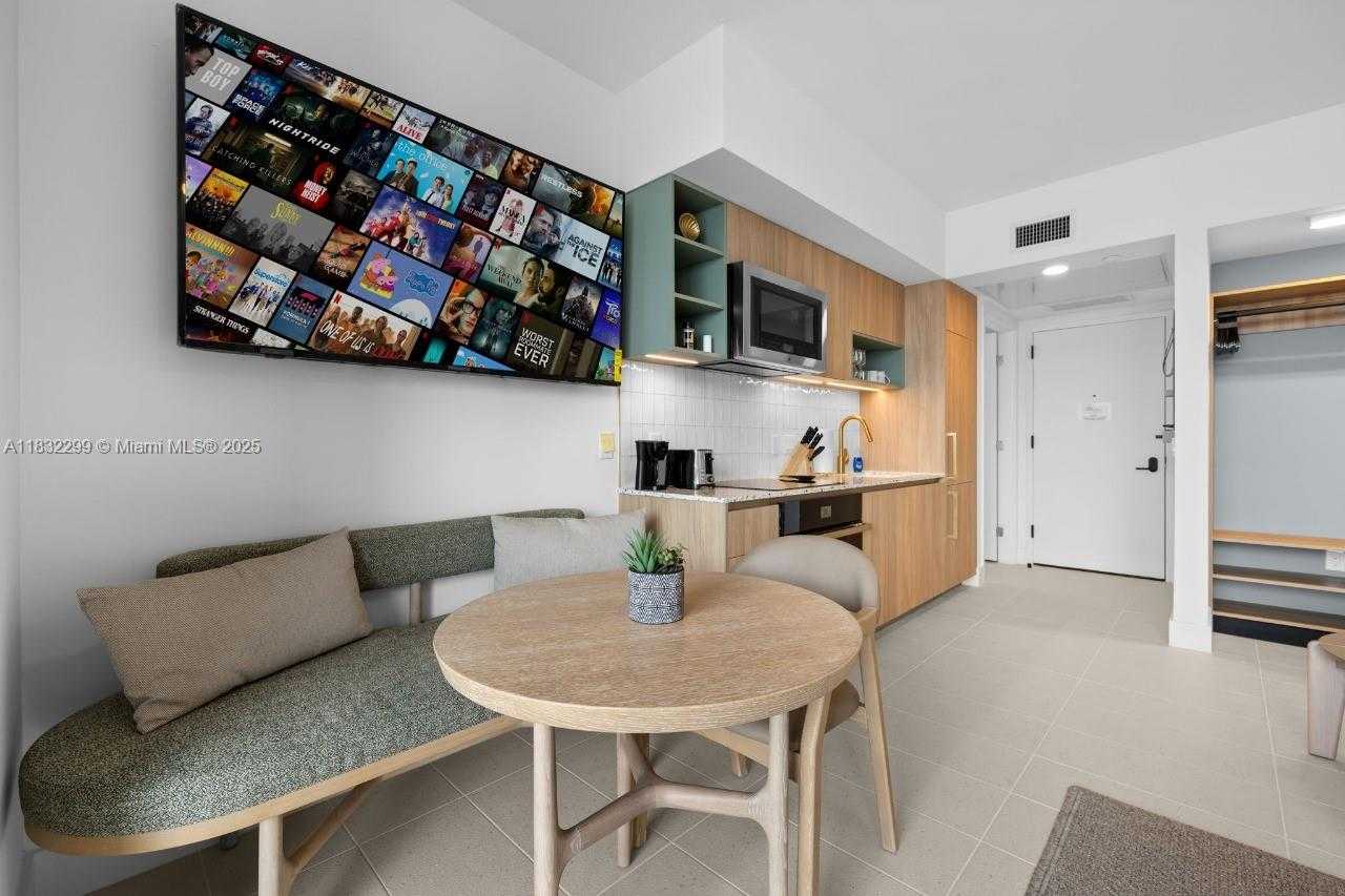 Small Image of 159 NORTH EAST 6TH ST #3512, Miami Number 15