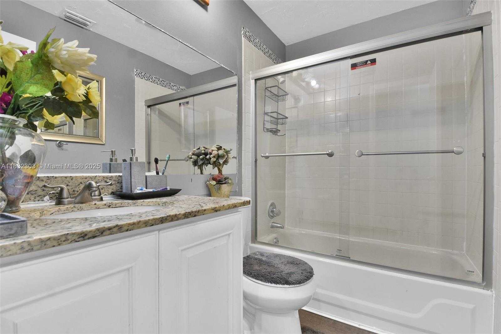 Small Image of 1419 AVON LN #216, North Lauderdale Number 32