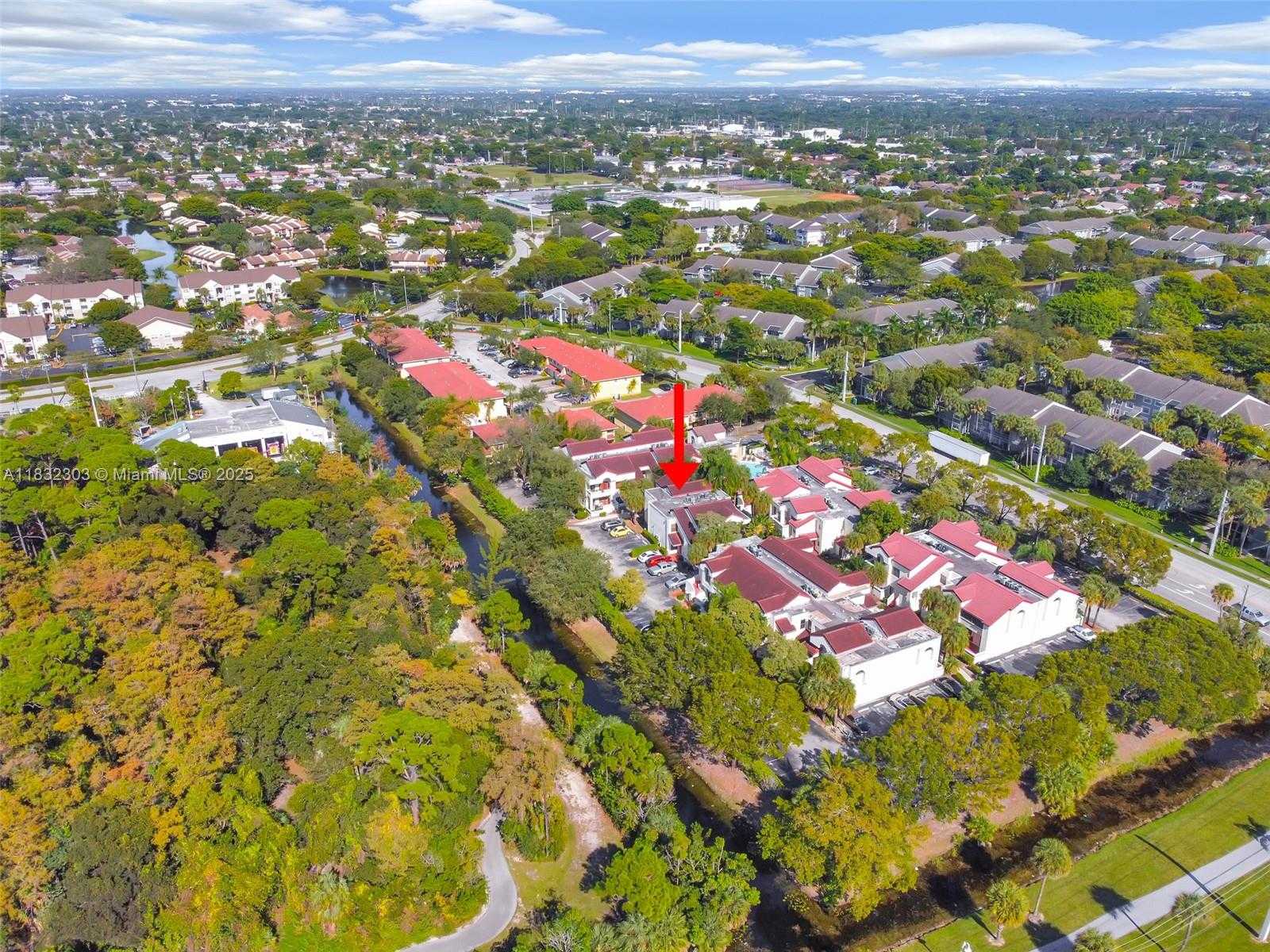 Small Image of 1419 AVON LN #216, North Lauderdale Number 36