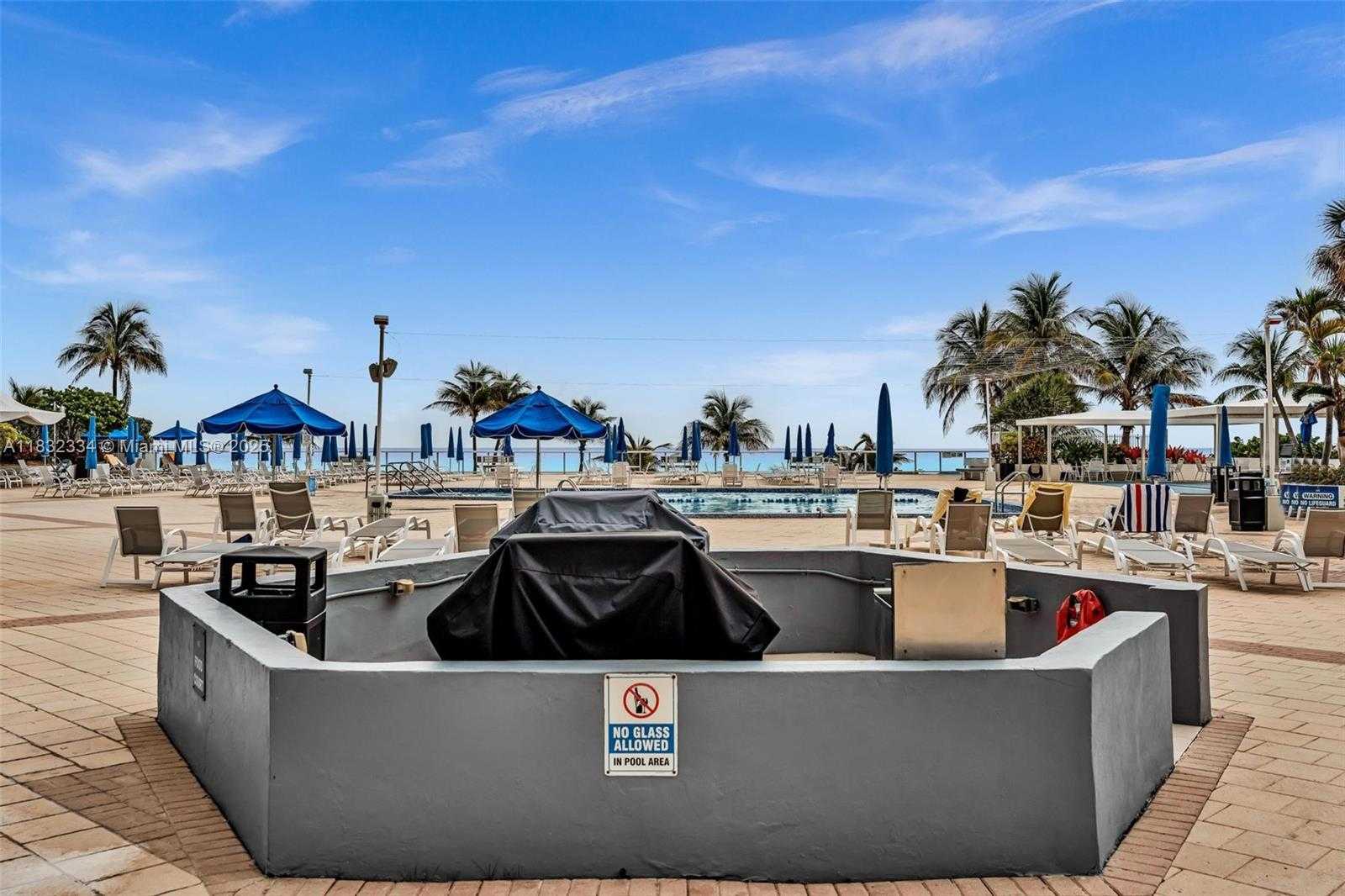 Small Image of 2030 SOUTH OCEAN DR #414, Hallandale Beach Number 11
