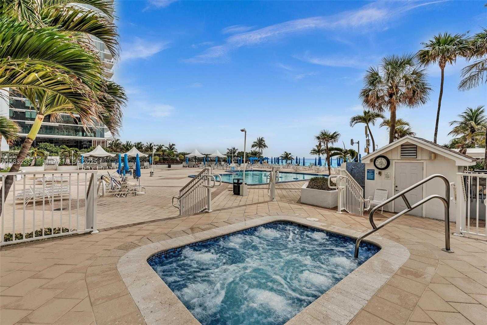 Small Image of 2030 SOUTH OCEAN DR #414, Hallandale Beach Number 14