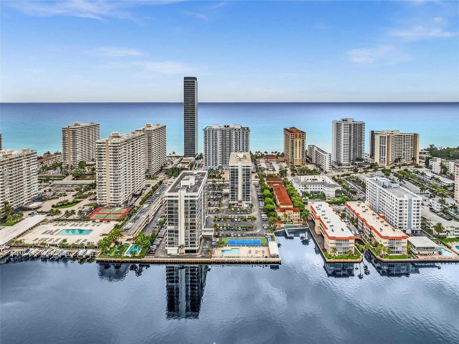 Small Image of 2030 SOUTH OCEAN DR #414, Hallandale Beach Number 35