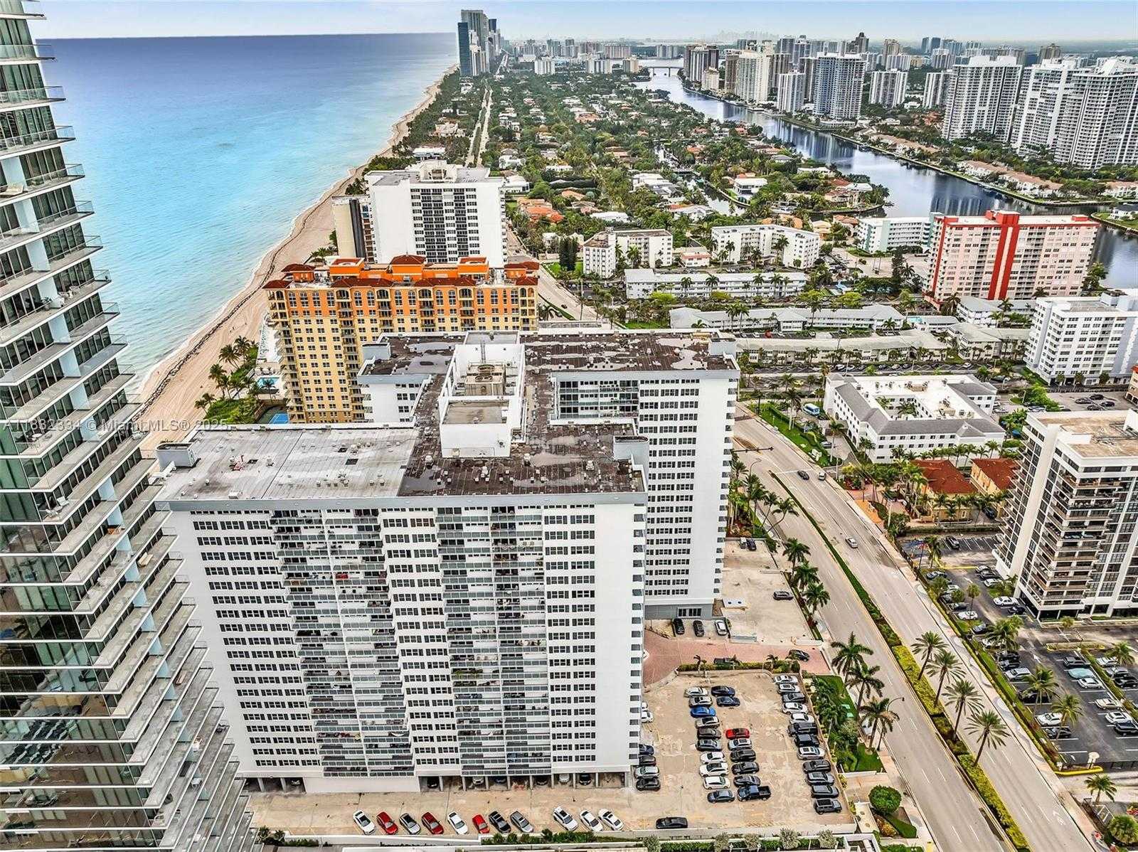 Small Image of 2030 SOUTH OCEAN DR #414, Hallandale Beach Number 37