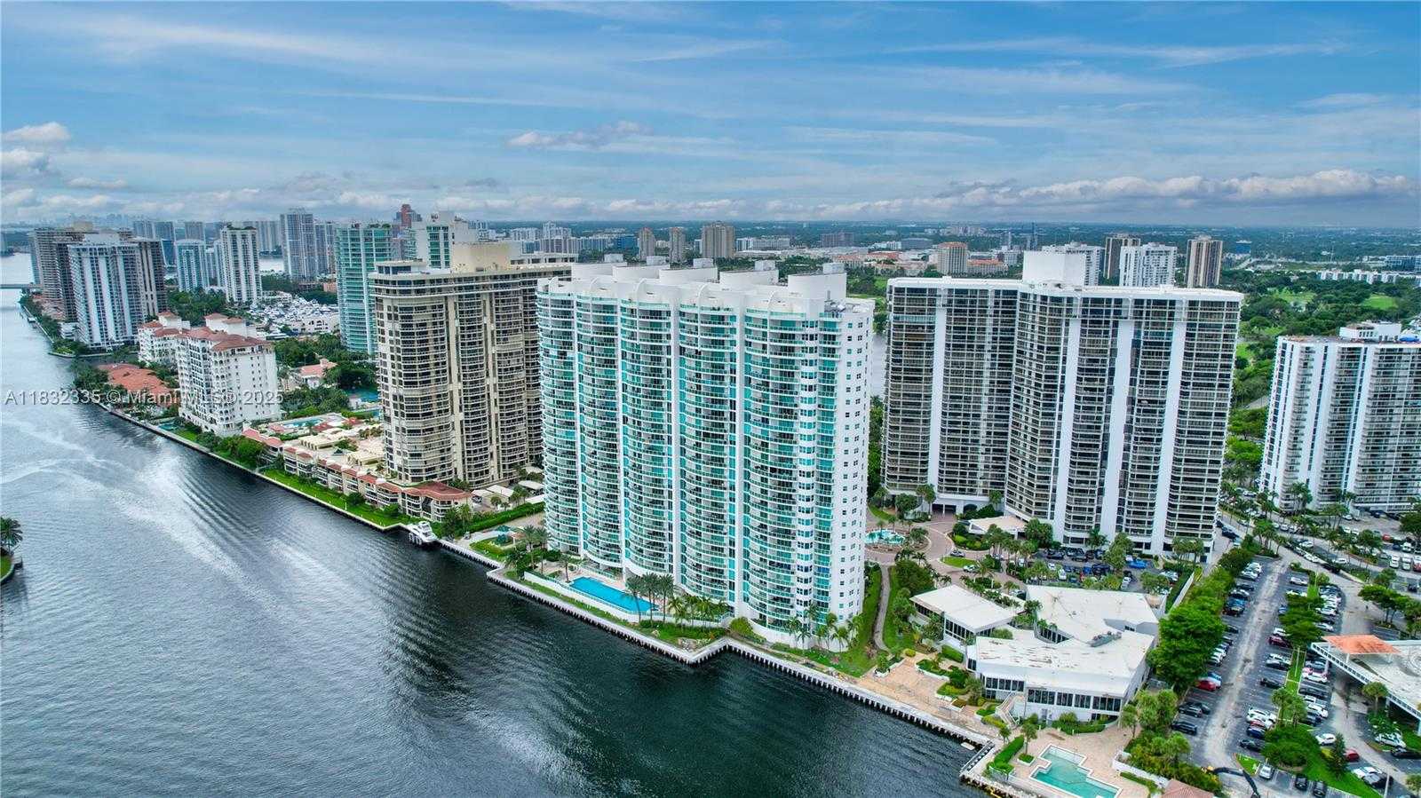 Small Image of 20201 EAST COUNTRY CLUB DR #2203, Aventura Number 2