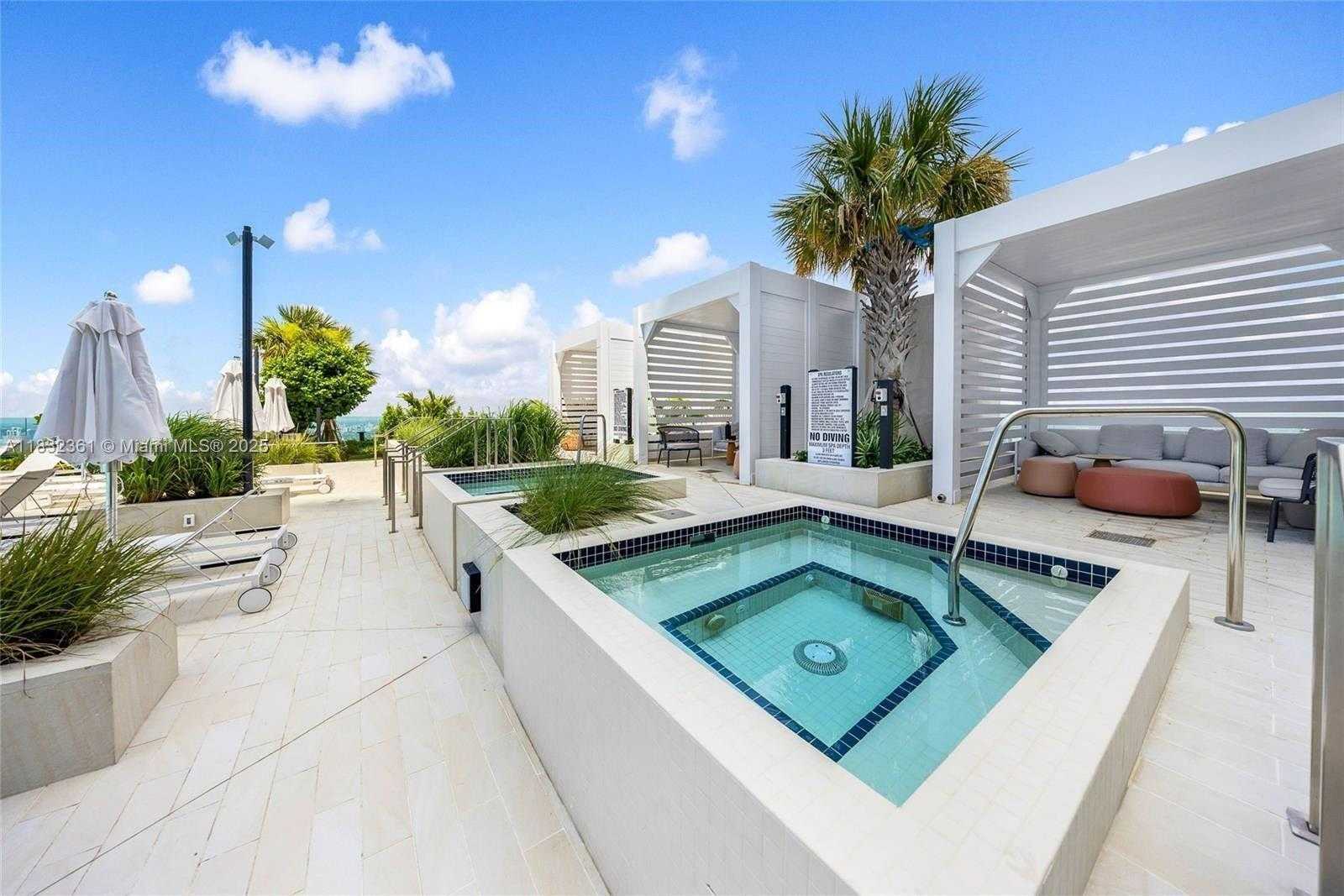 Small Image of 300 BISCAYNE BLVD WAY #3009, Miami Number 56