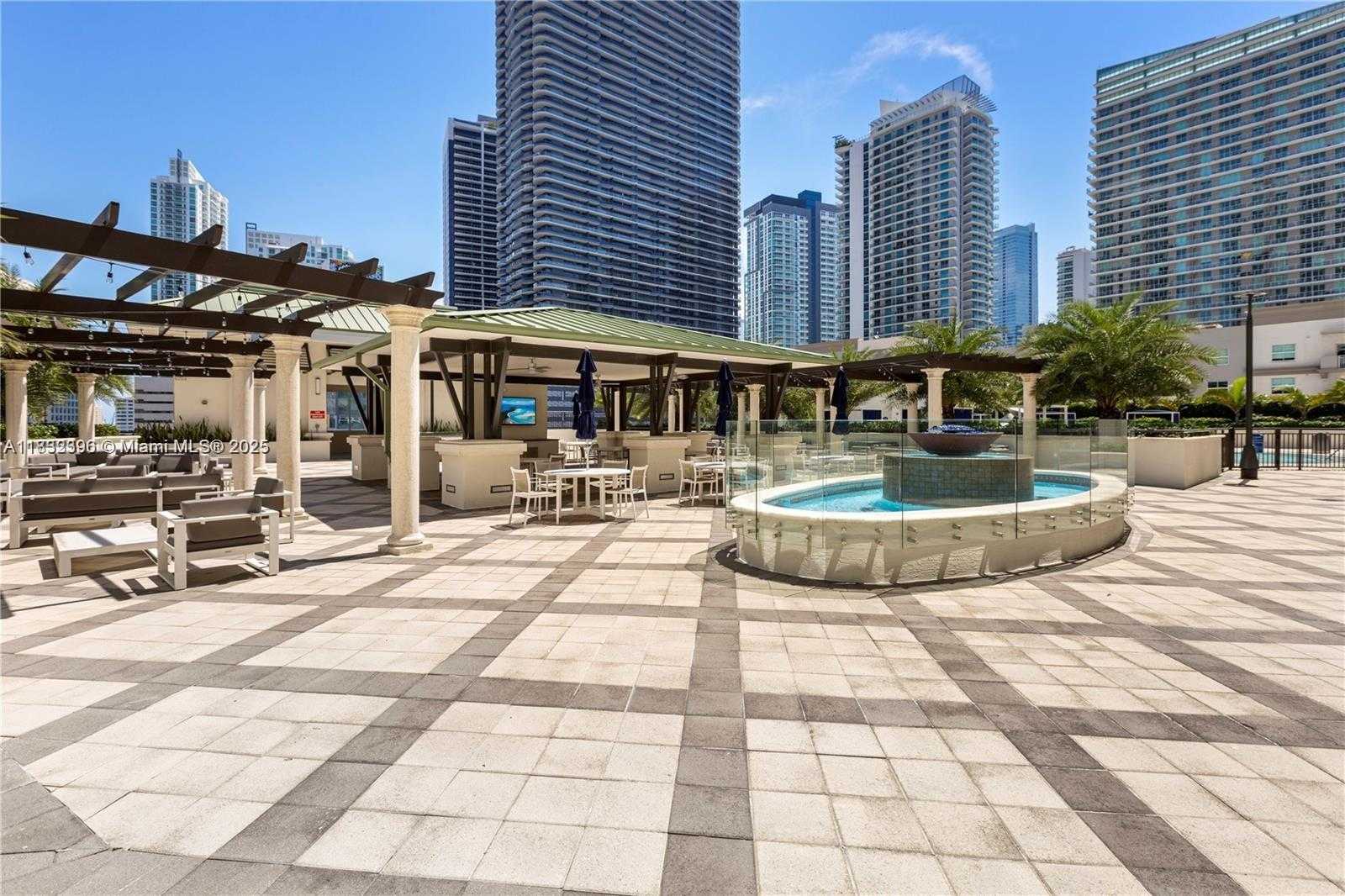 Small Image of 999 SOUTH WEST 1ST AVE #2002, Miami Number 45