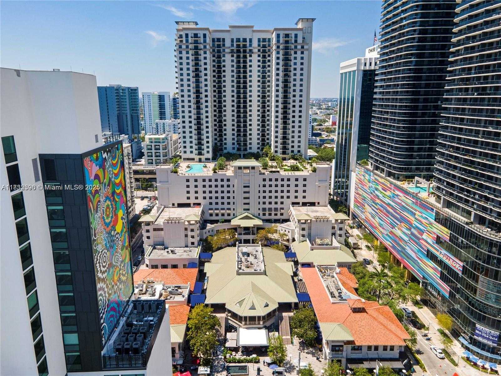 Small Image of 999 SOUTH WEST 1ST AVE #2002, Miami Number 59