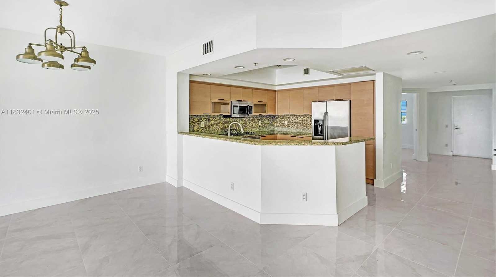 Small Image of 14951 ROYAL OAKS LN #806, North Miami Number 2