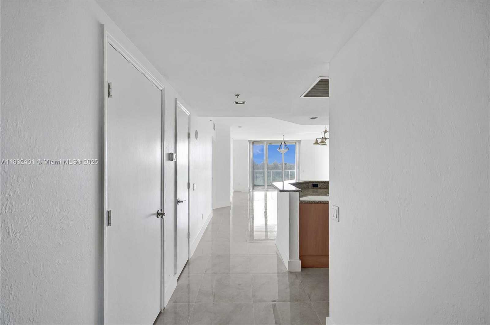 Small Image of 14951 ROYAL OAKS LN #806, North Miami Number 4
