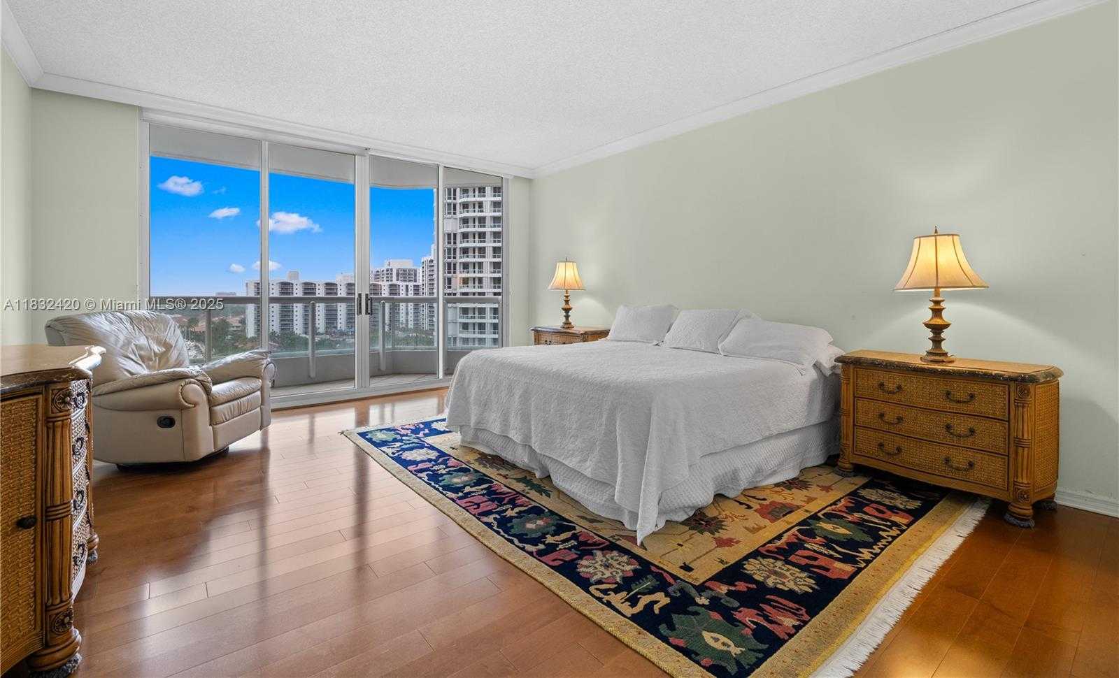 Small Image of 21150 NORTH EAST 38TH AVENUE #1202, Aventura Number 13