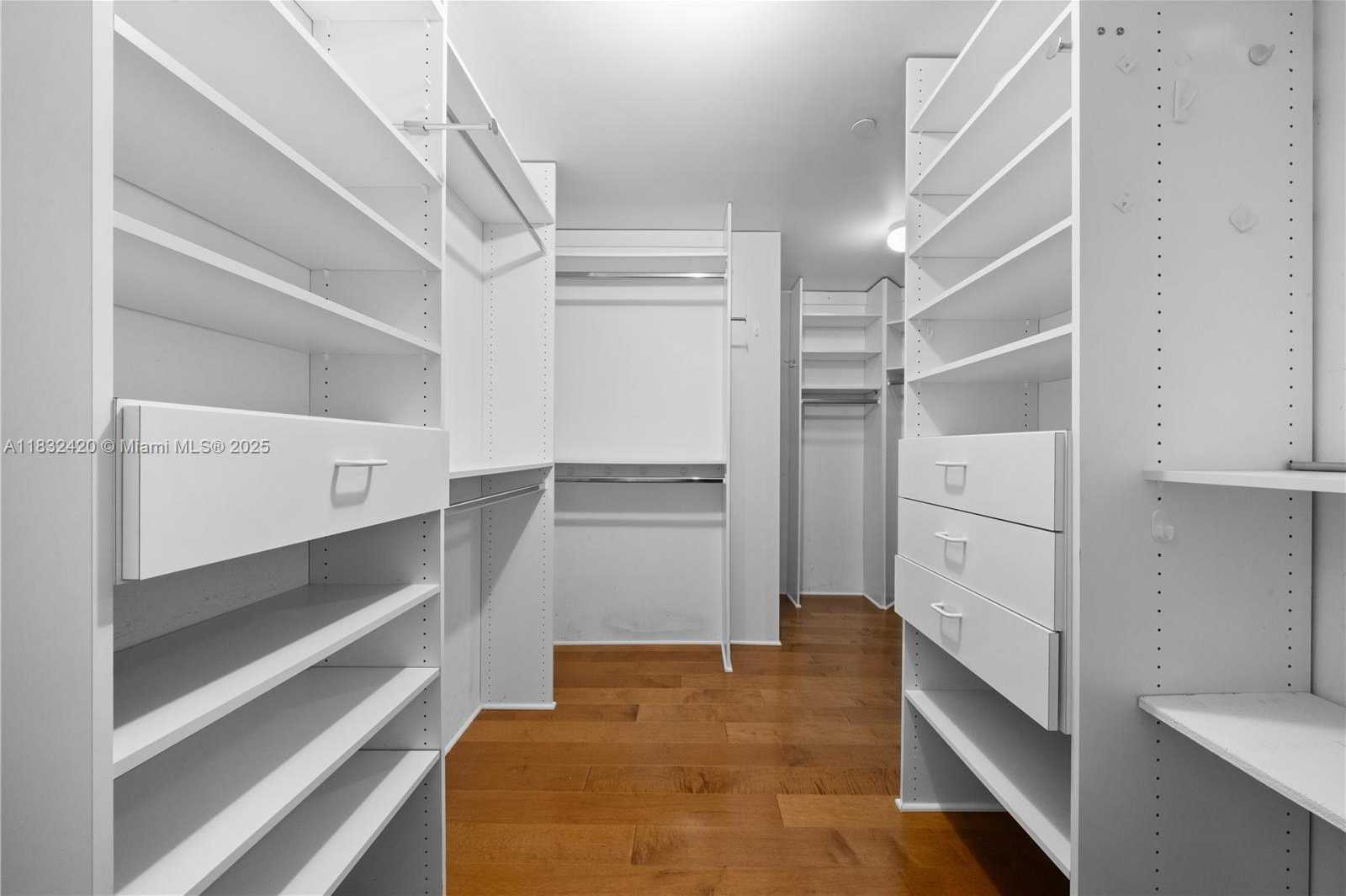 Small Image of 21150 NORTH EAST 38TH AVENUE #1202, Aventura Number 15