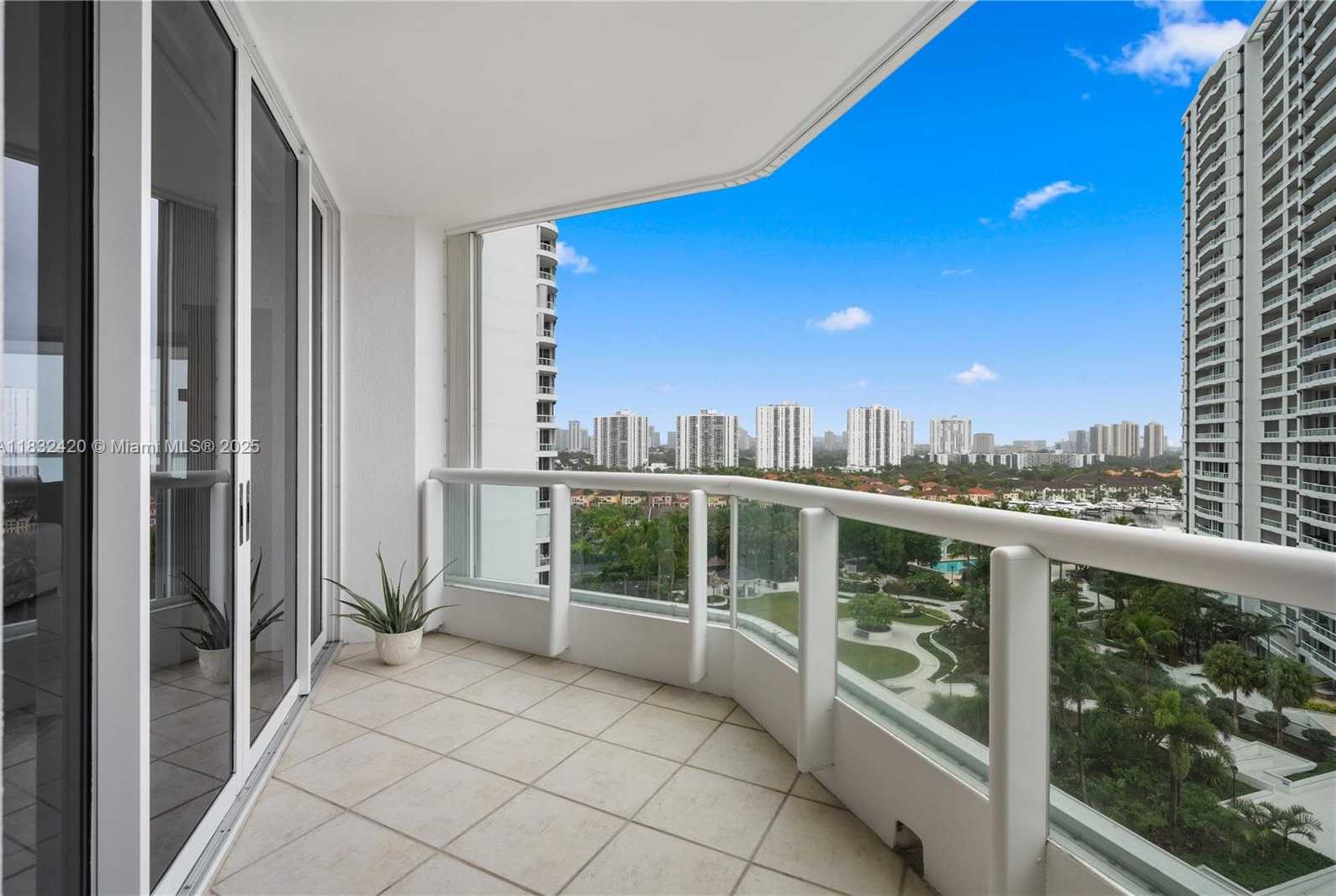 Small Image of 21150 NORTH EAST 38TH AVENUE #1202, Aventura Number 22