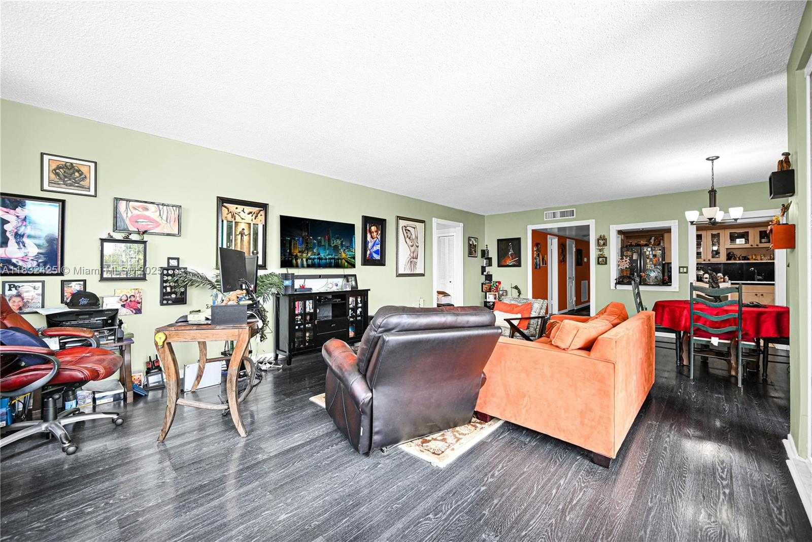 Small Image of 9341 EAST BAY HARBOR DR #3D, Bay Harbor Islands Number 14