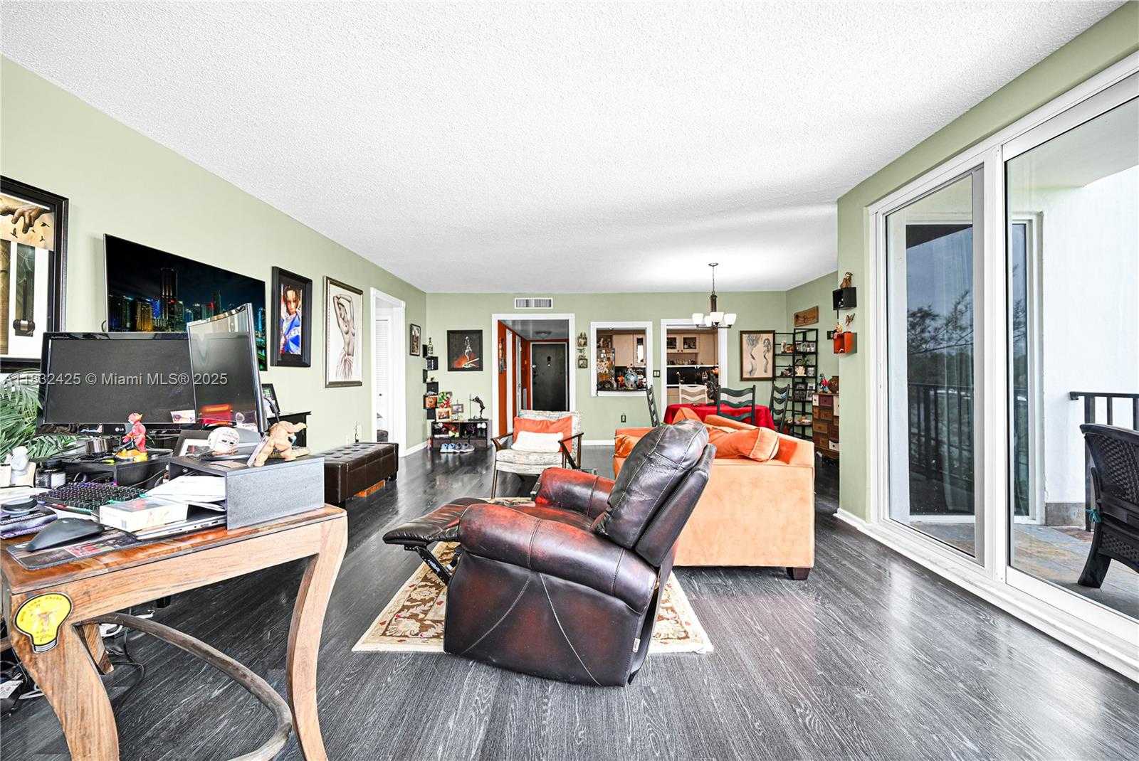 Small Image of 9341 EAST BAY HARBOR DR #3D, Bay Harbor Islands Number 16