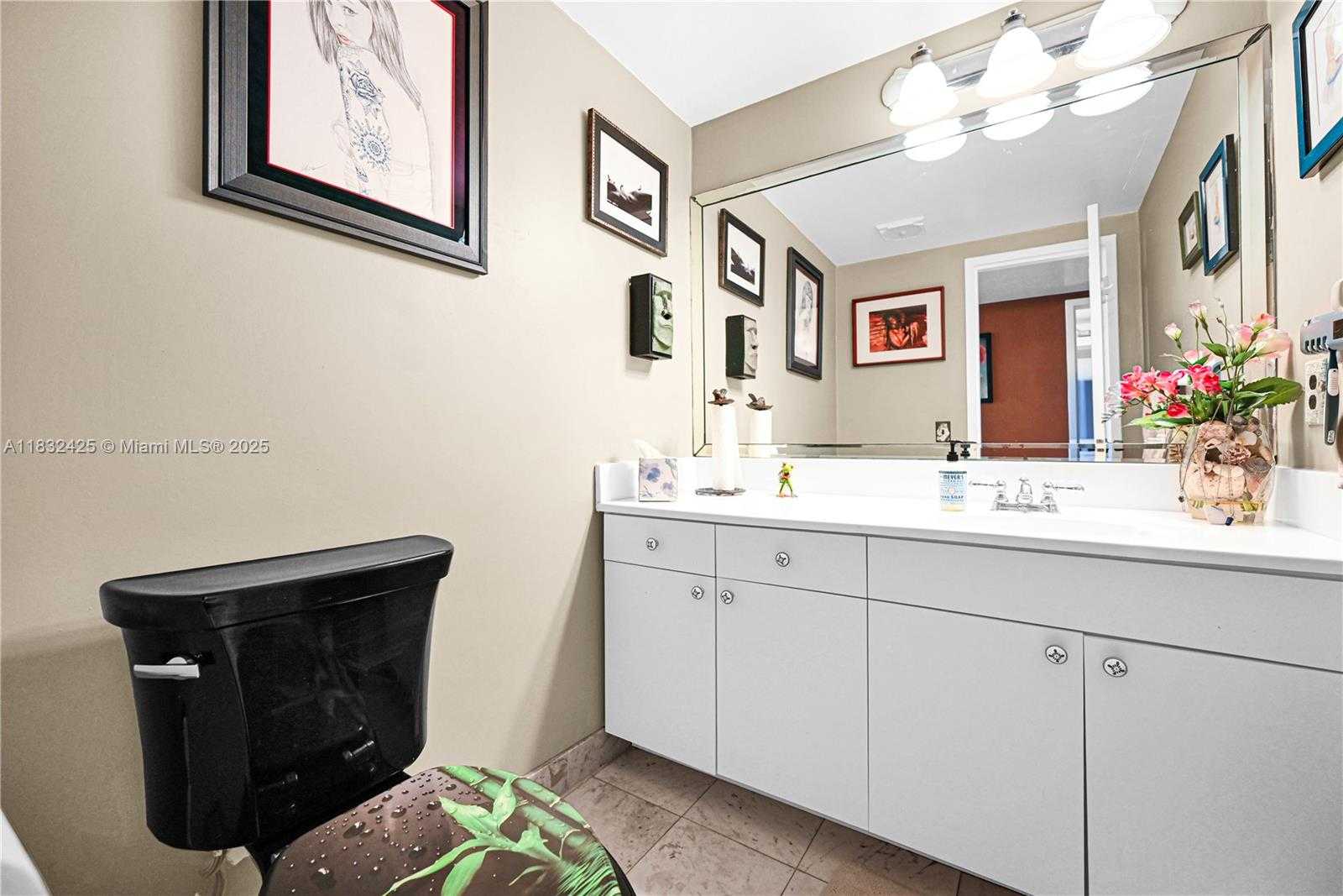 Small Image of 9341 EAST BAY HARBOR DR #3D, Bay Harbor Islands Number 27