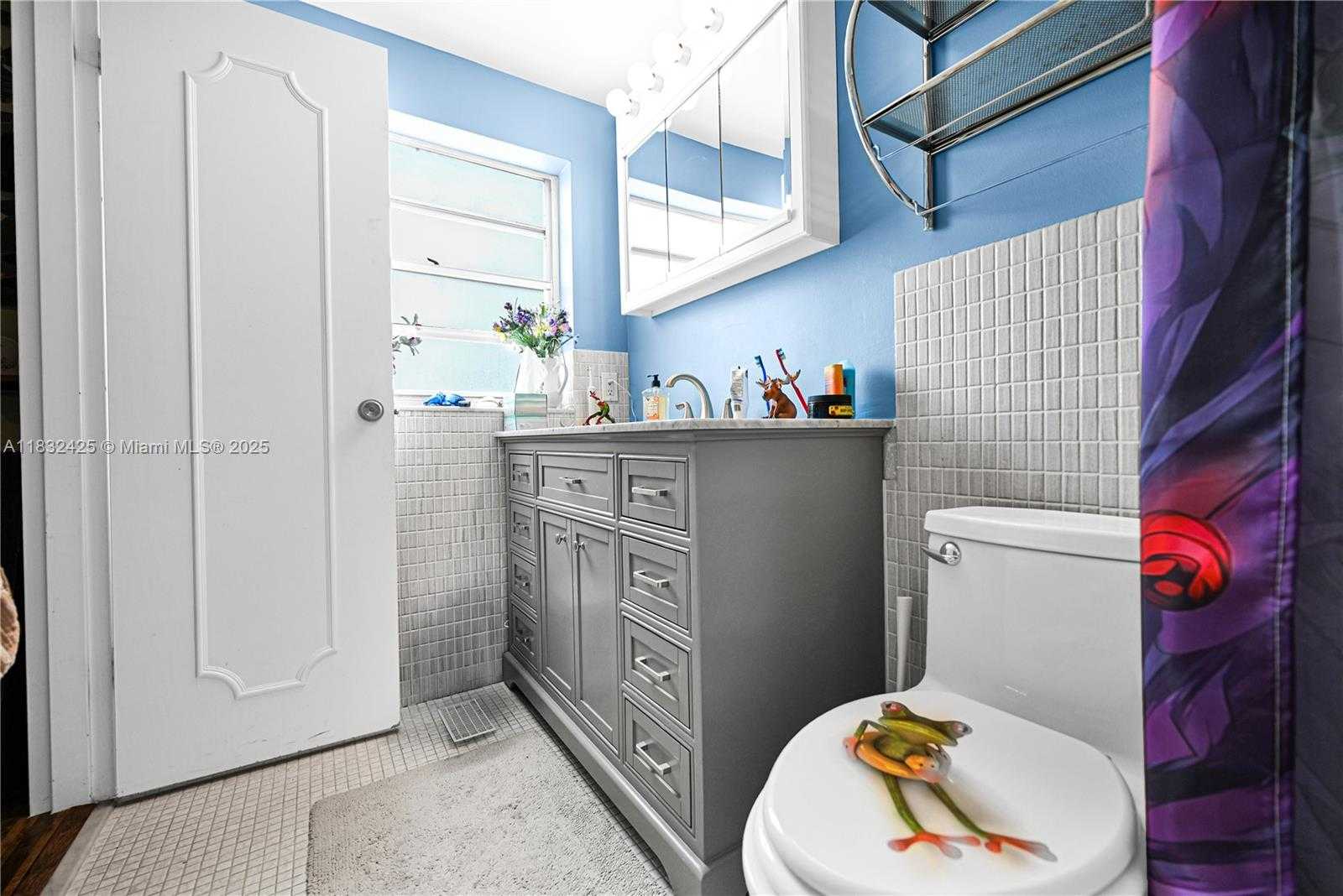 Small Image of 9341 EAST BAY HARBOR DR #3D, Bay Harbor Islands Number 33