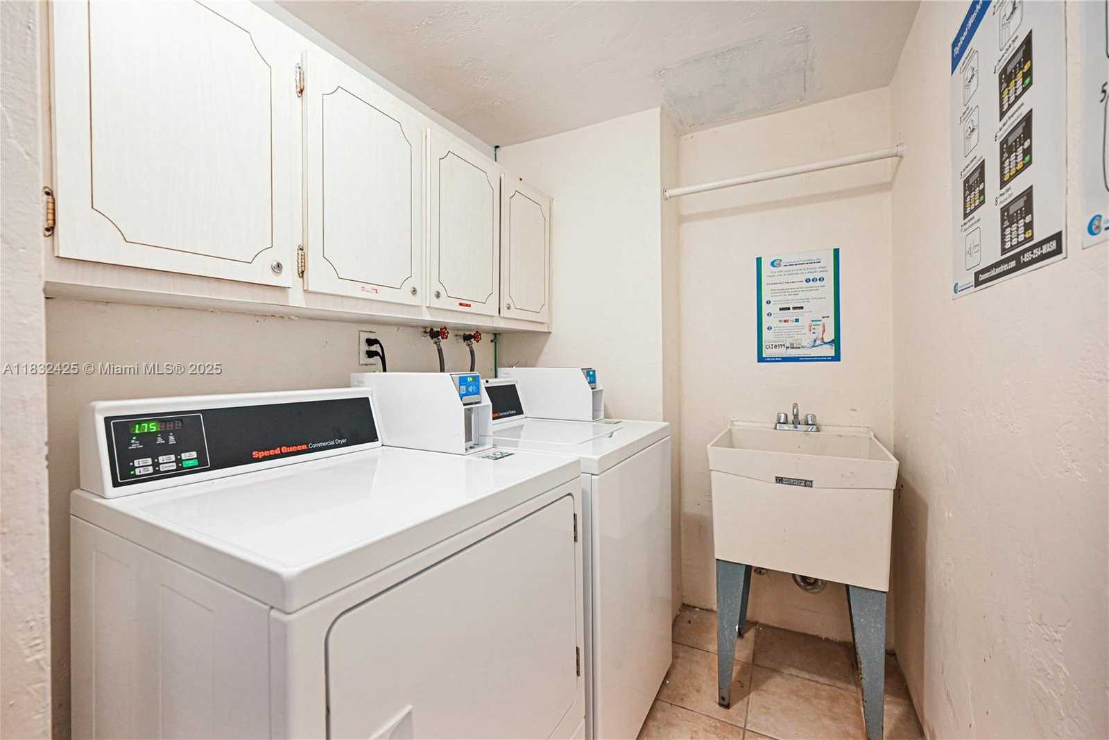 Small Image of 9341 EAST BAY HARBOR DR #3D, Bay Harbor Islands Number 36
