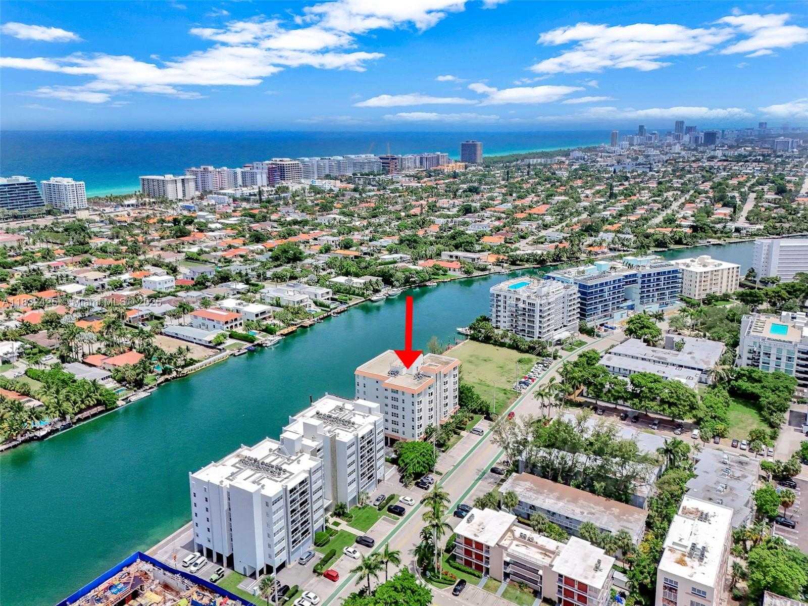 Small Image of 9341 EAST BAY HARBOR DR #3D, Bay Harbor Islands Number 47