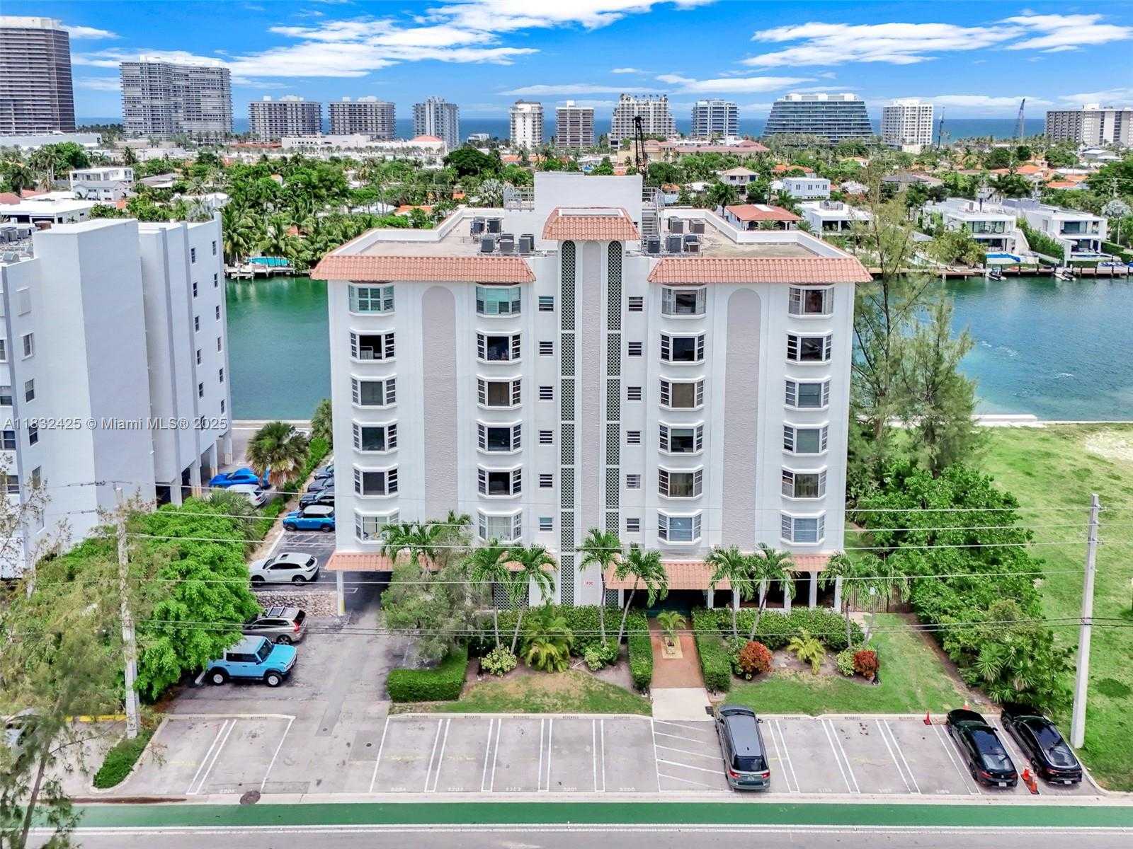 Small Image of 9341 EAST BAY HARBOR DR #3D, Bay Harbor Islands Number 53