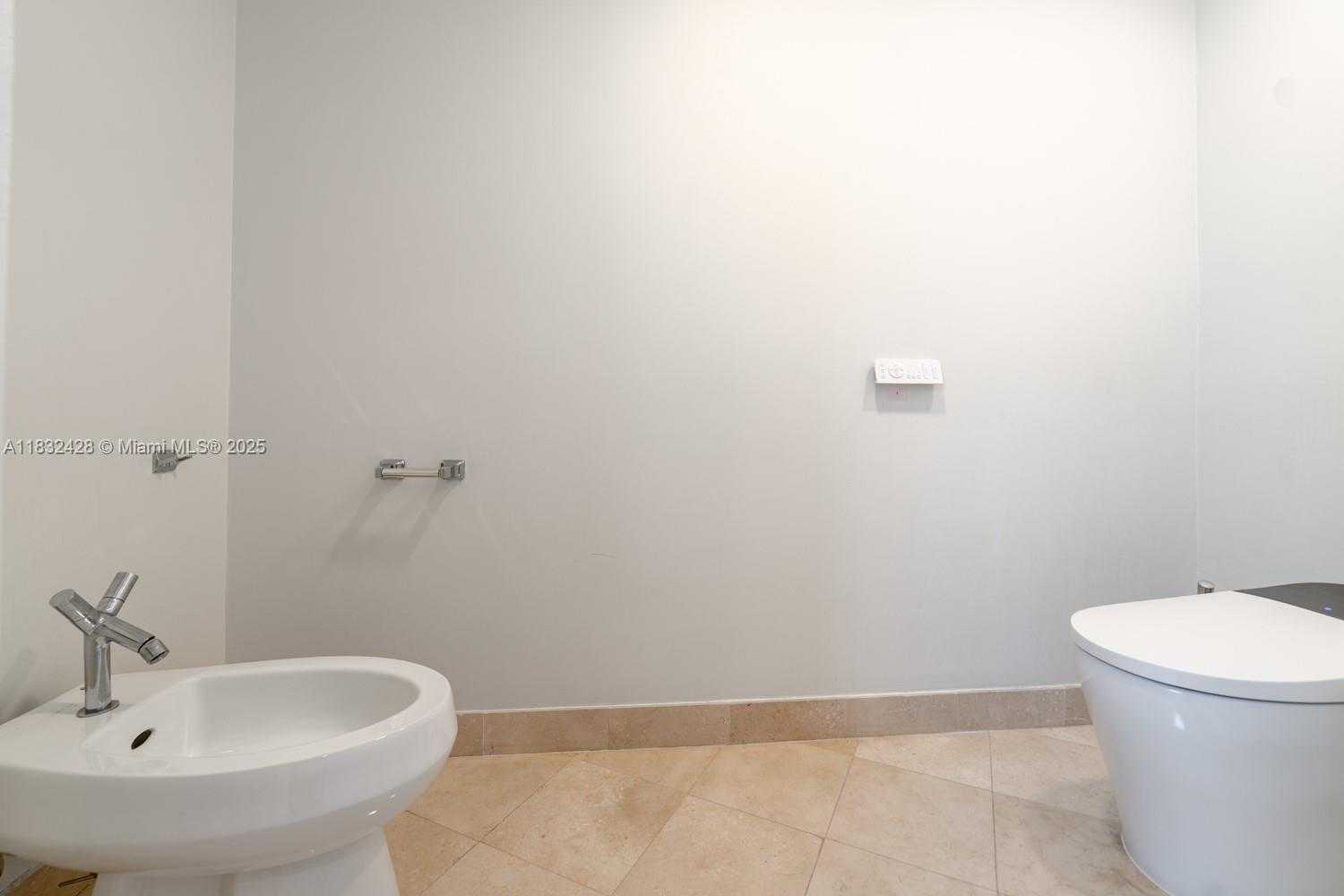 Small Image of 18911 COLLINS AVE #2002, Sunny Isles Beach Number 38