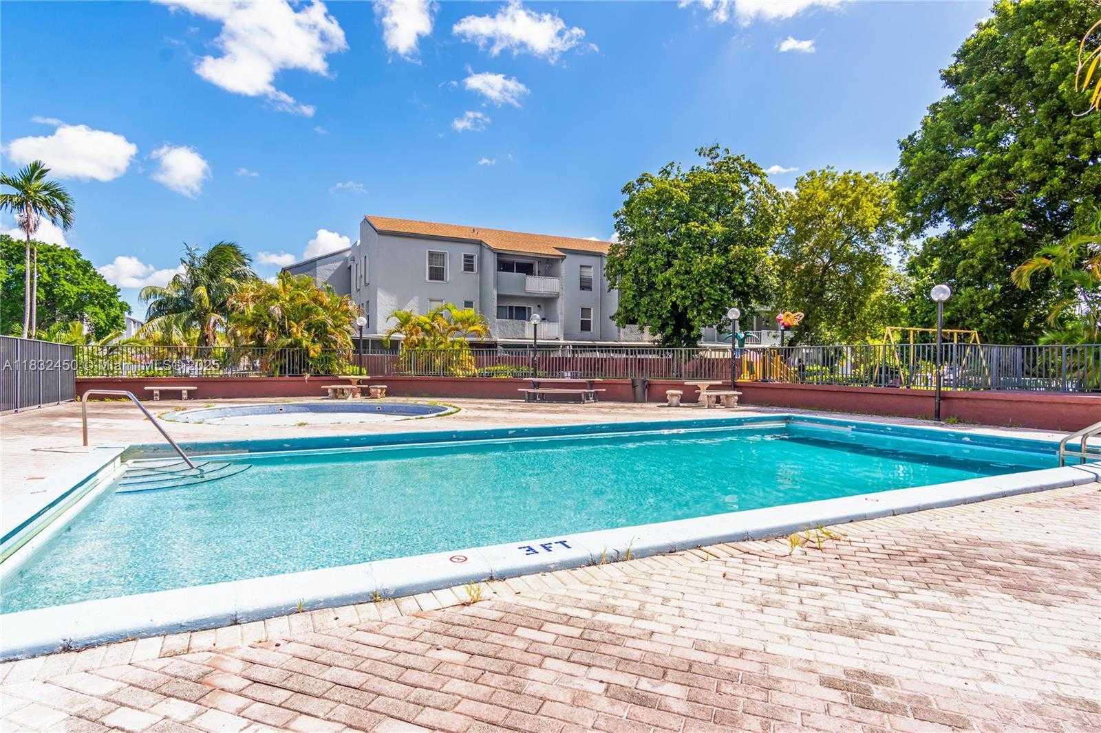 Small Image of 1755 WEST 60TH ST #D206, Hialeah Number 18