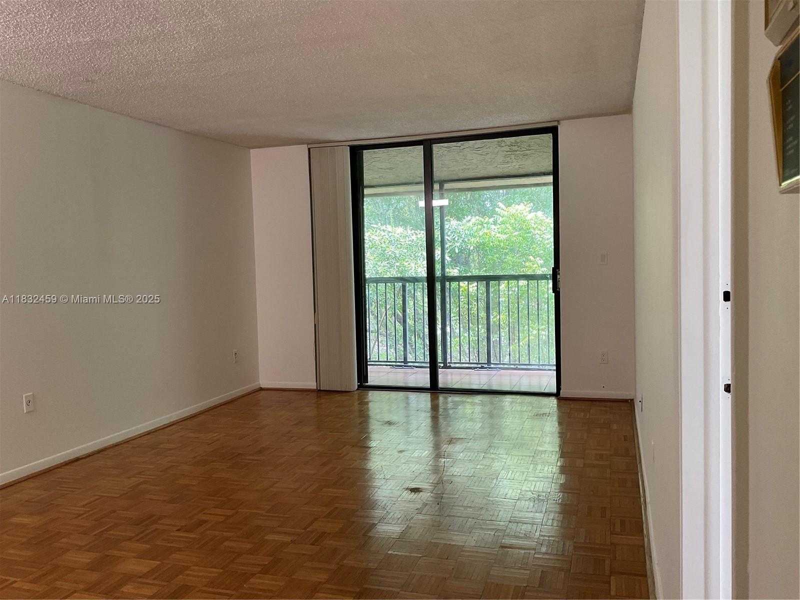 Small Image of 14201 NORTH KENDALL DR #412D, Miami Number 5