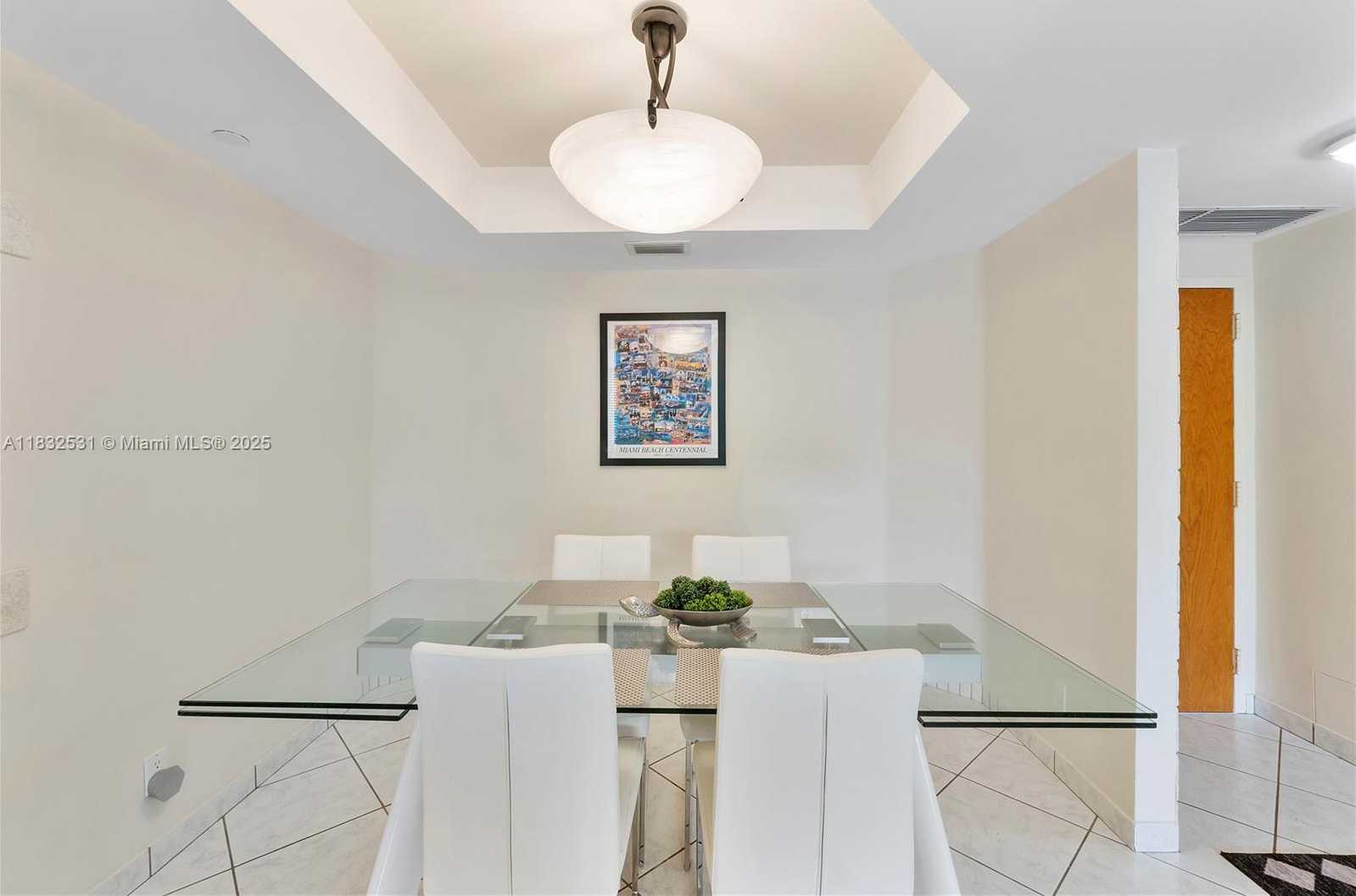Small Image of 3640 YACHT CLUB DR #203, Aventura Number 17