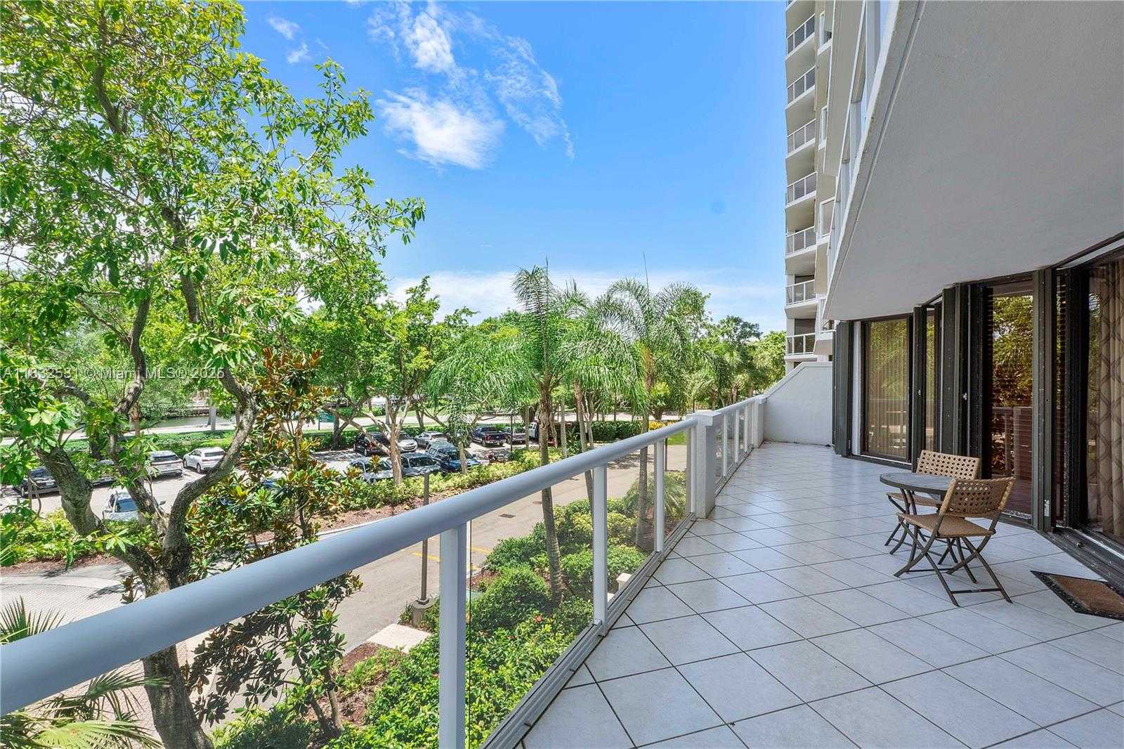 Small Image of 3640 YACHT CLUB DR #203, Aventura Number 28