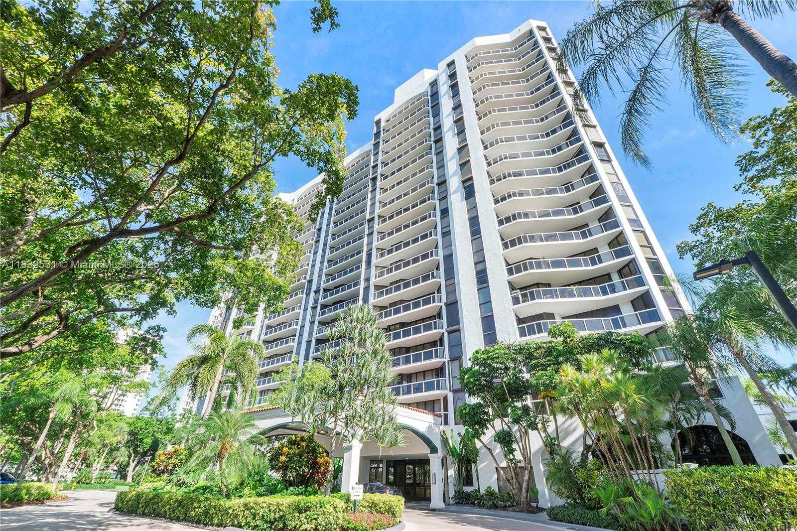 Small Image of 3640 YACHT CLUB DR #203, Aventura Number 3