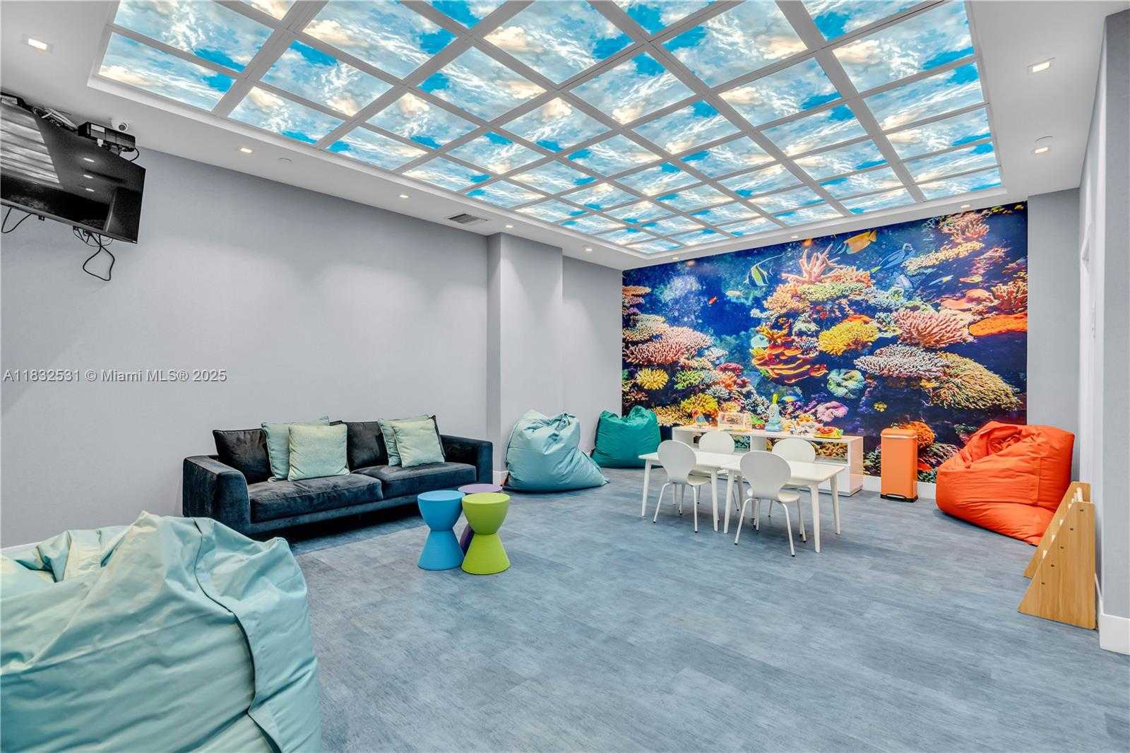 Small Image of 3640 YACHT CLUB DR #203, Aventura Number 44