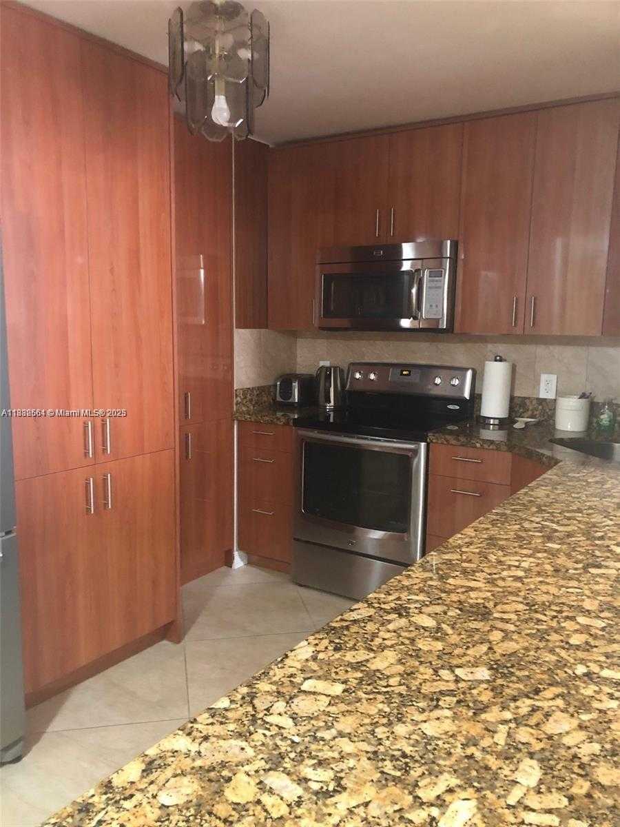 Small Image of 1865 SOUTH OCEAN DR #5H, Hallandale Beach Number 5