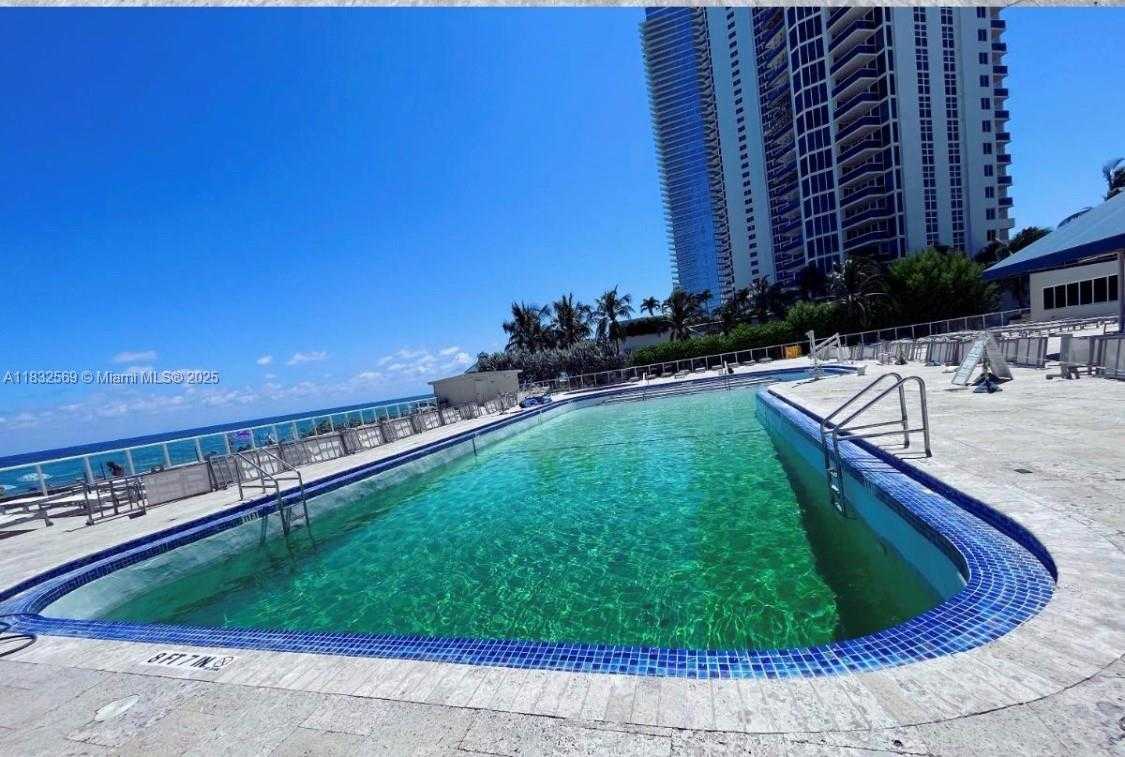 Small Image of 19201 COLLINS AVE #130, Sunny Isles Beach Number 11