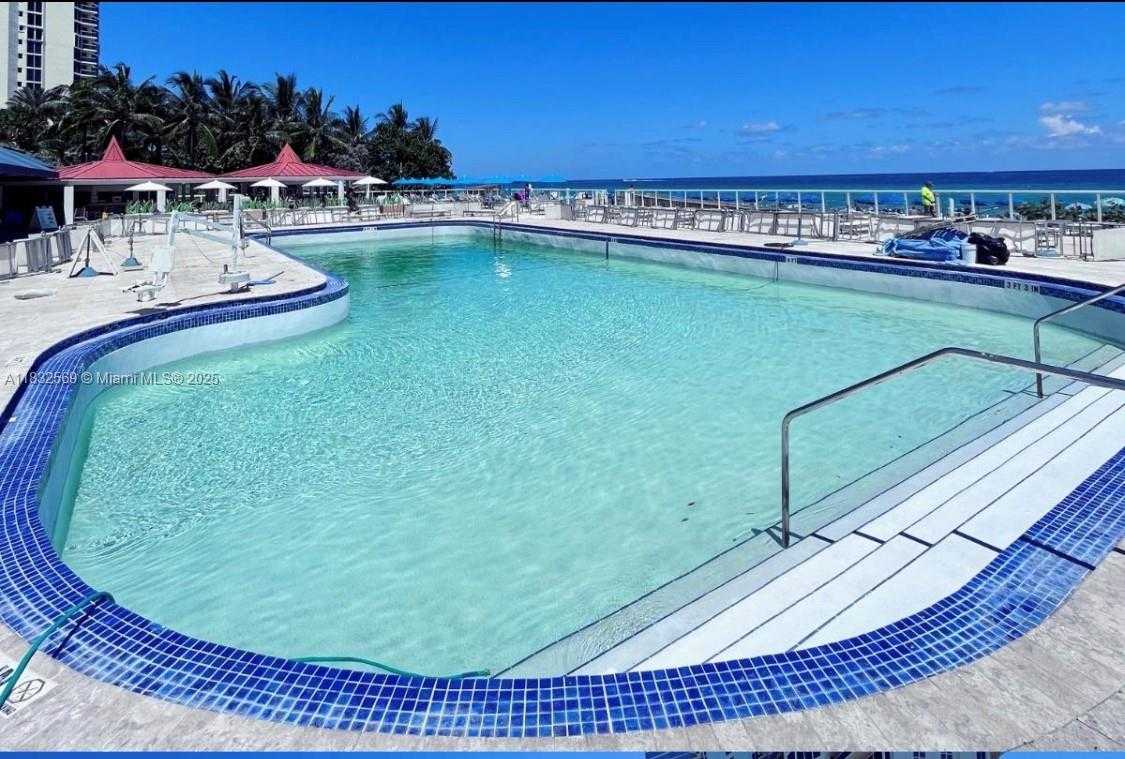 Small Image of 19201 COLLINS AVE #130, Sunny Isles Beach Number 12