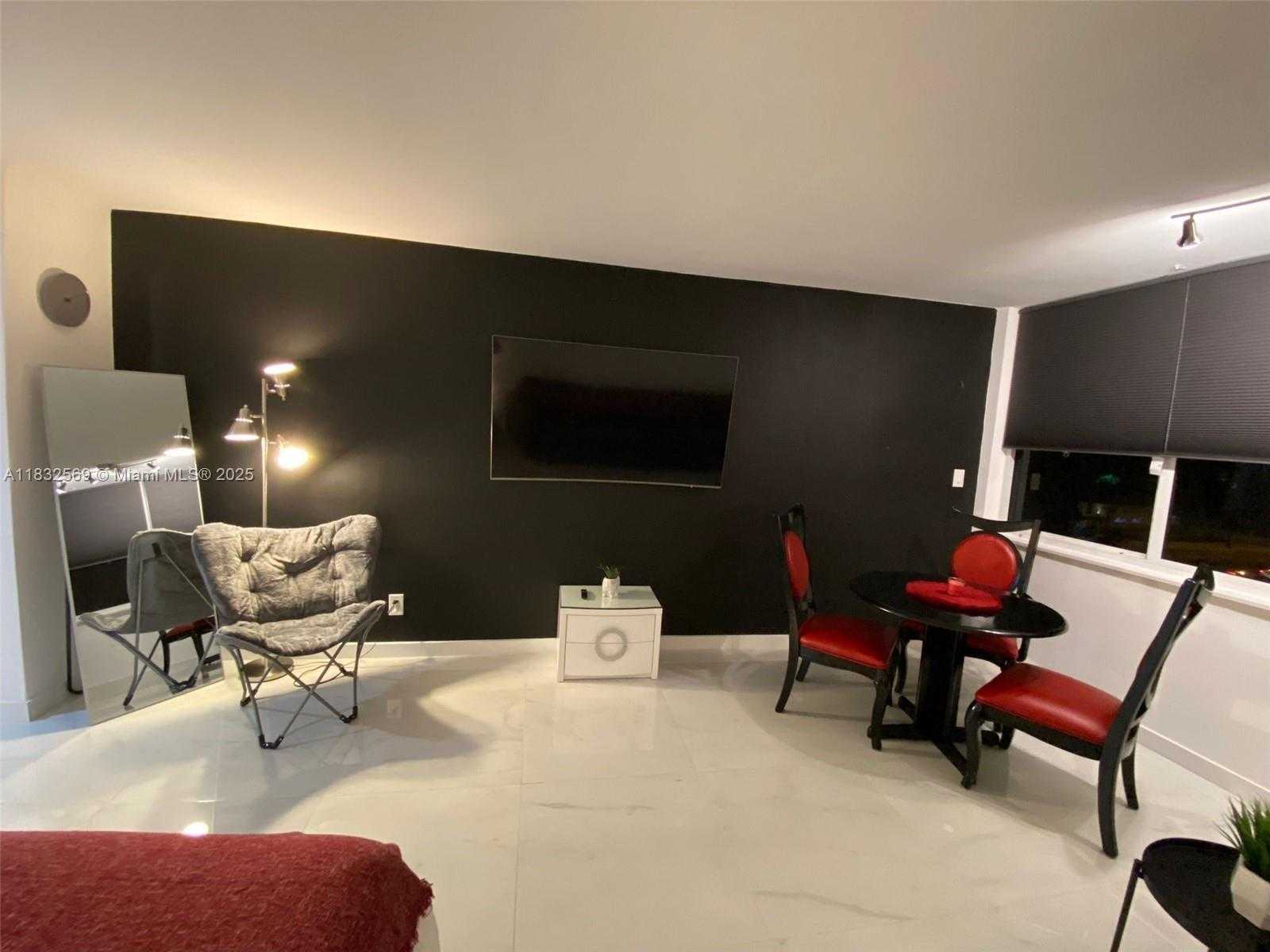 Small Image of 19201 COLLINS AVE #130, Sunny Isles Beach Number 6