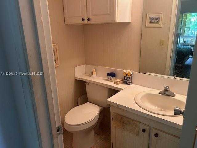 Small Image of 367 SHEFFIELD O #O, West Palm Beach Number 12