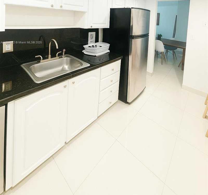 Small Image of 3801 SOUTH OCEAN DR #8X, Hollywood Number 14